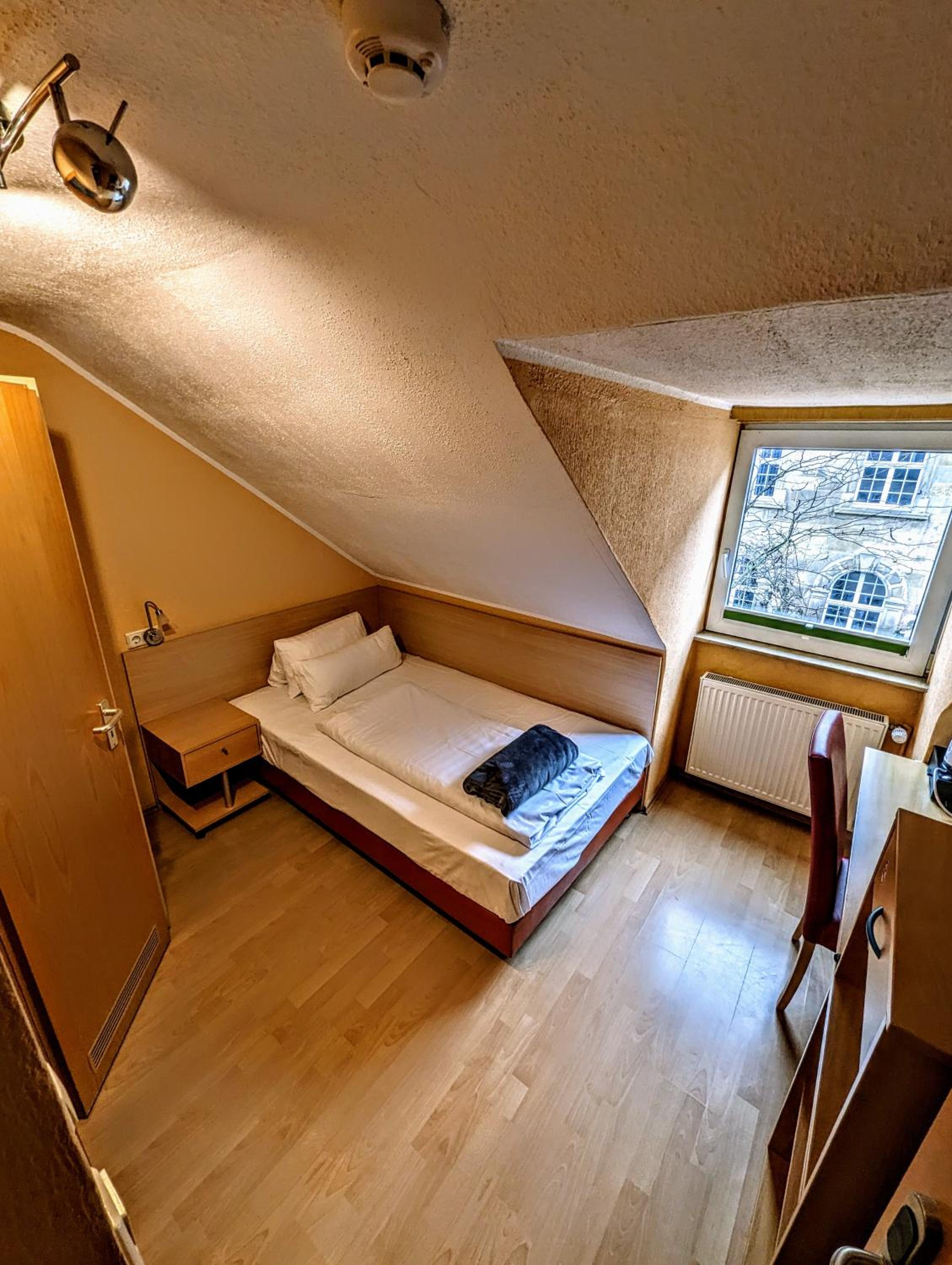 Budget Single Room photo 1