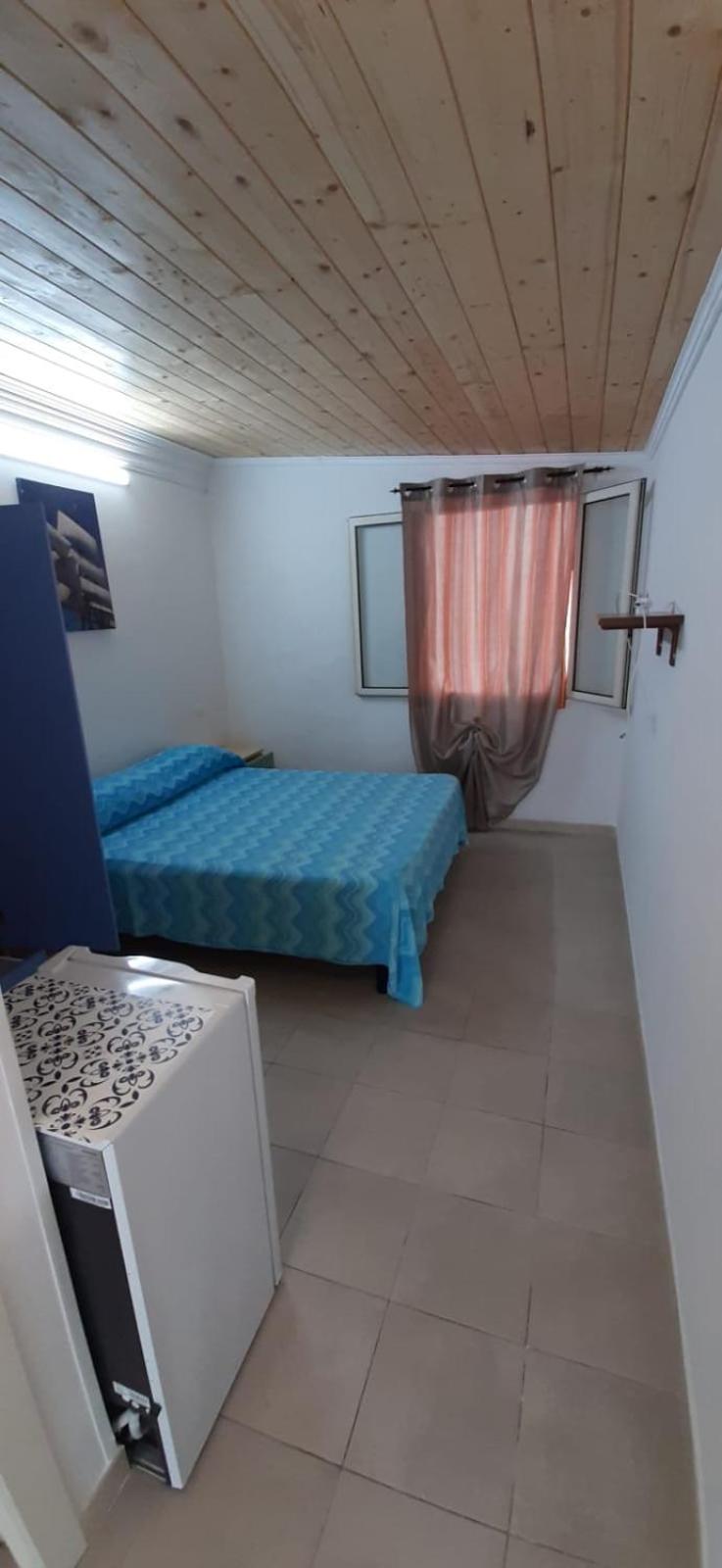 One-Bedroom House - Photo 23