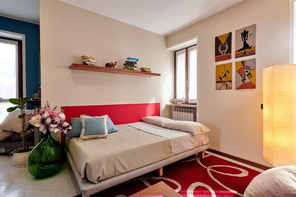 Two-Bedroom House photo 3