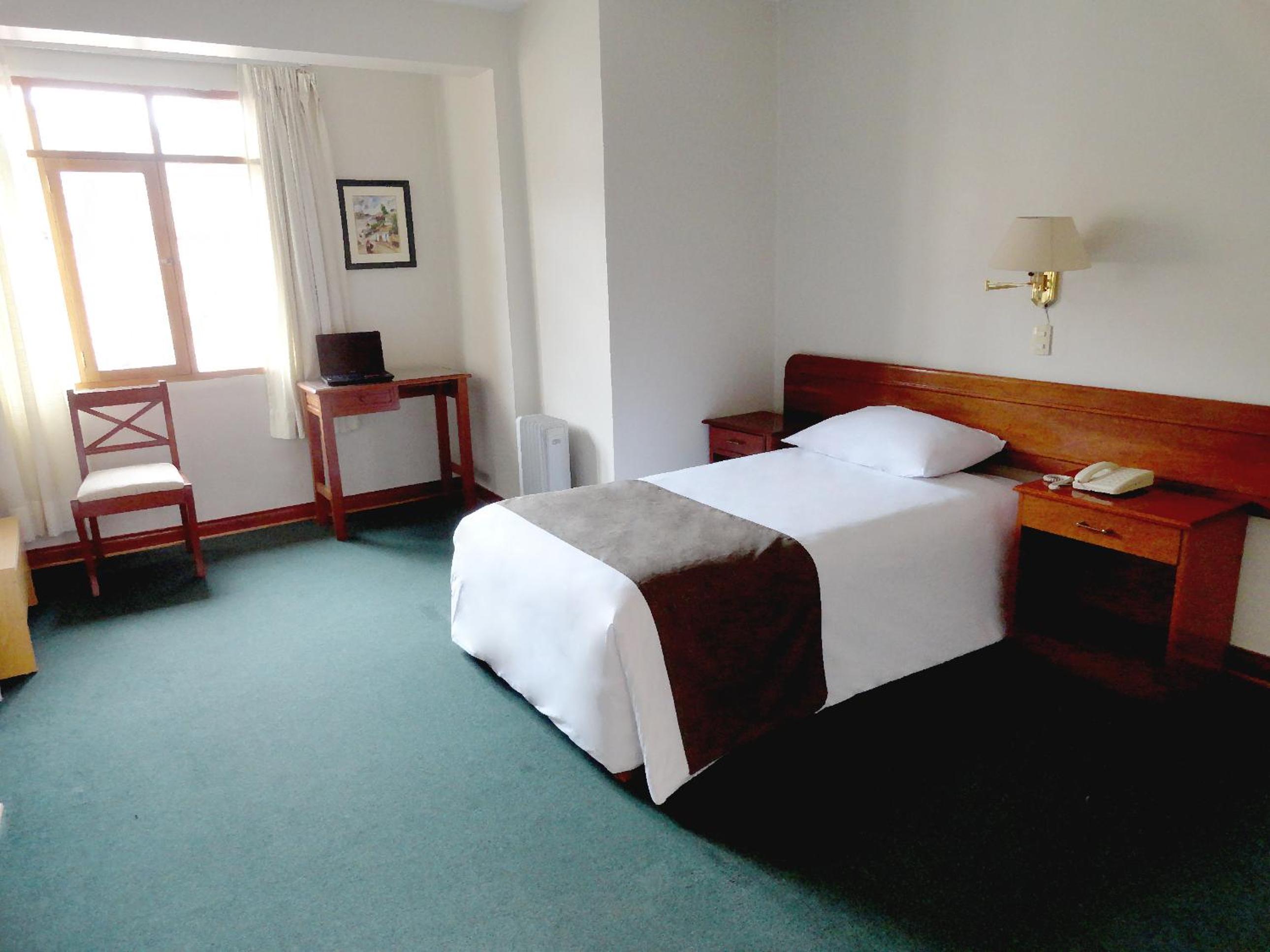 Single Room photo 2