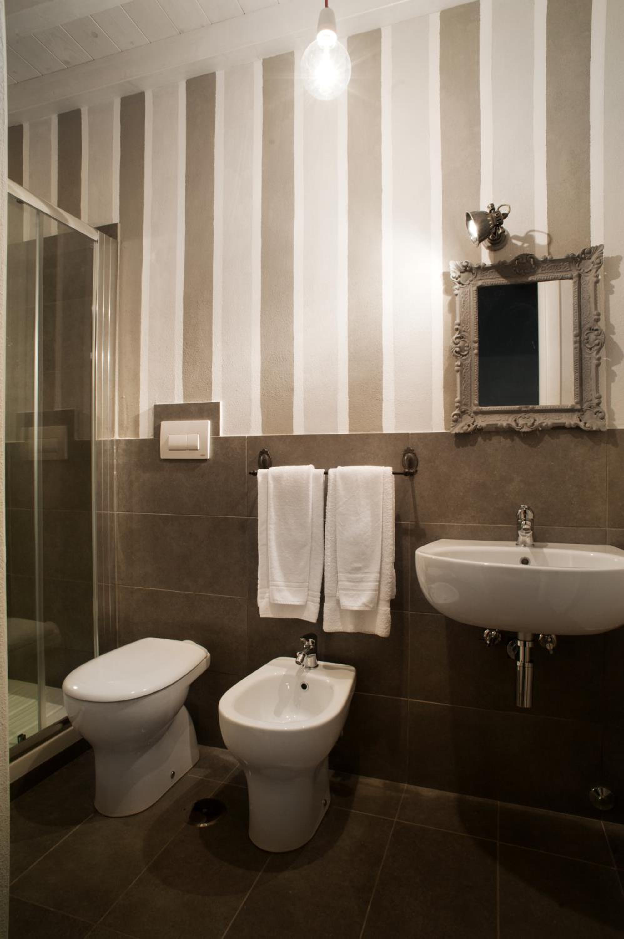 Double or Twin Room photo 3