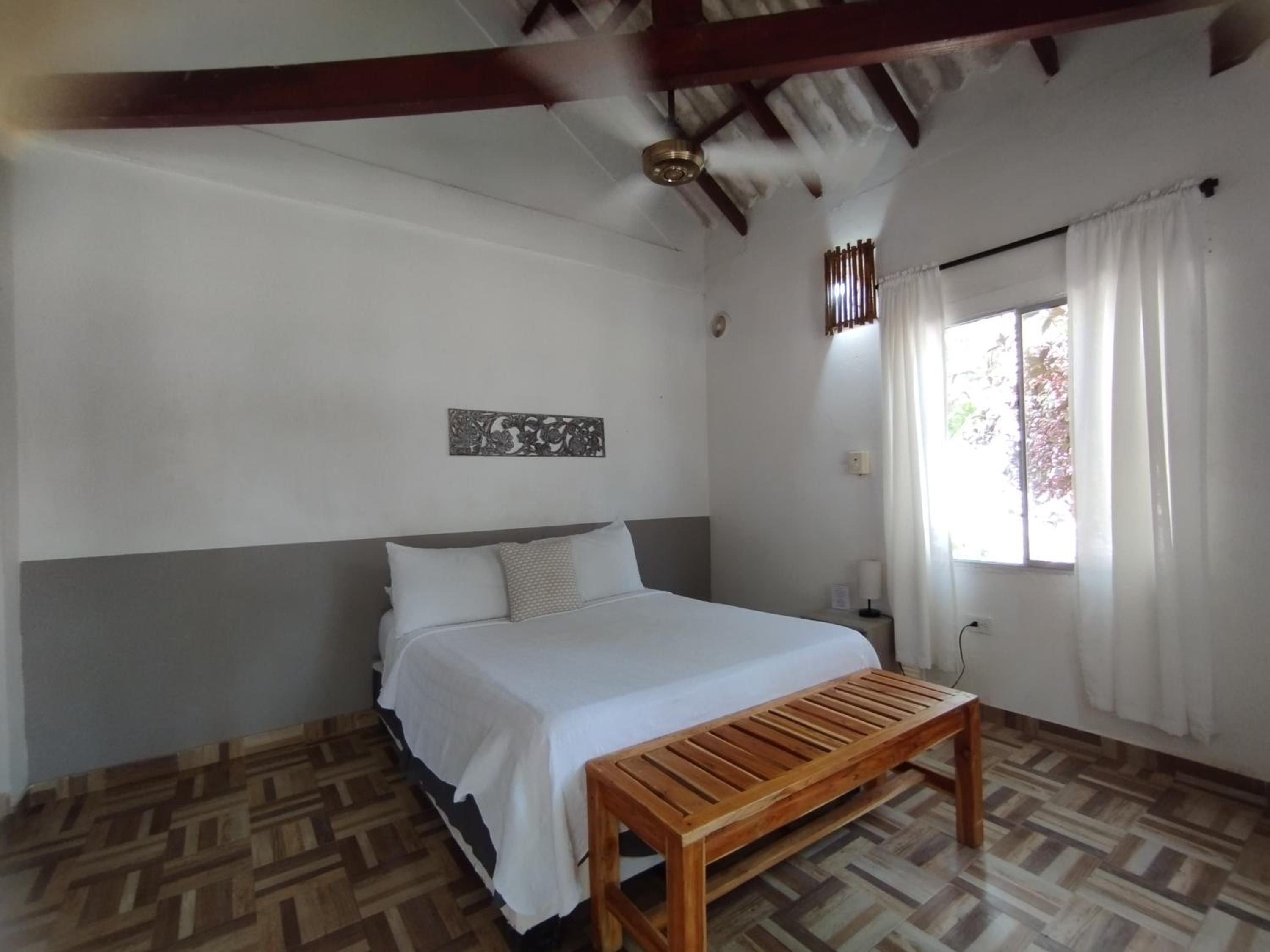 Budget Double Room photo 2
