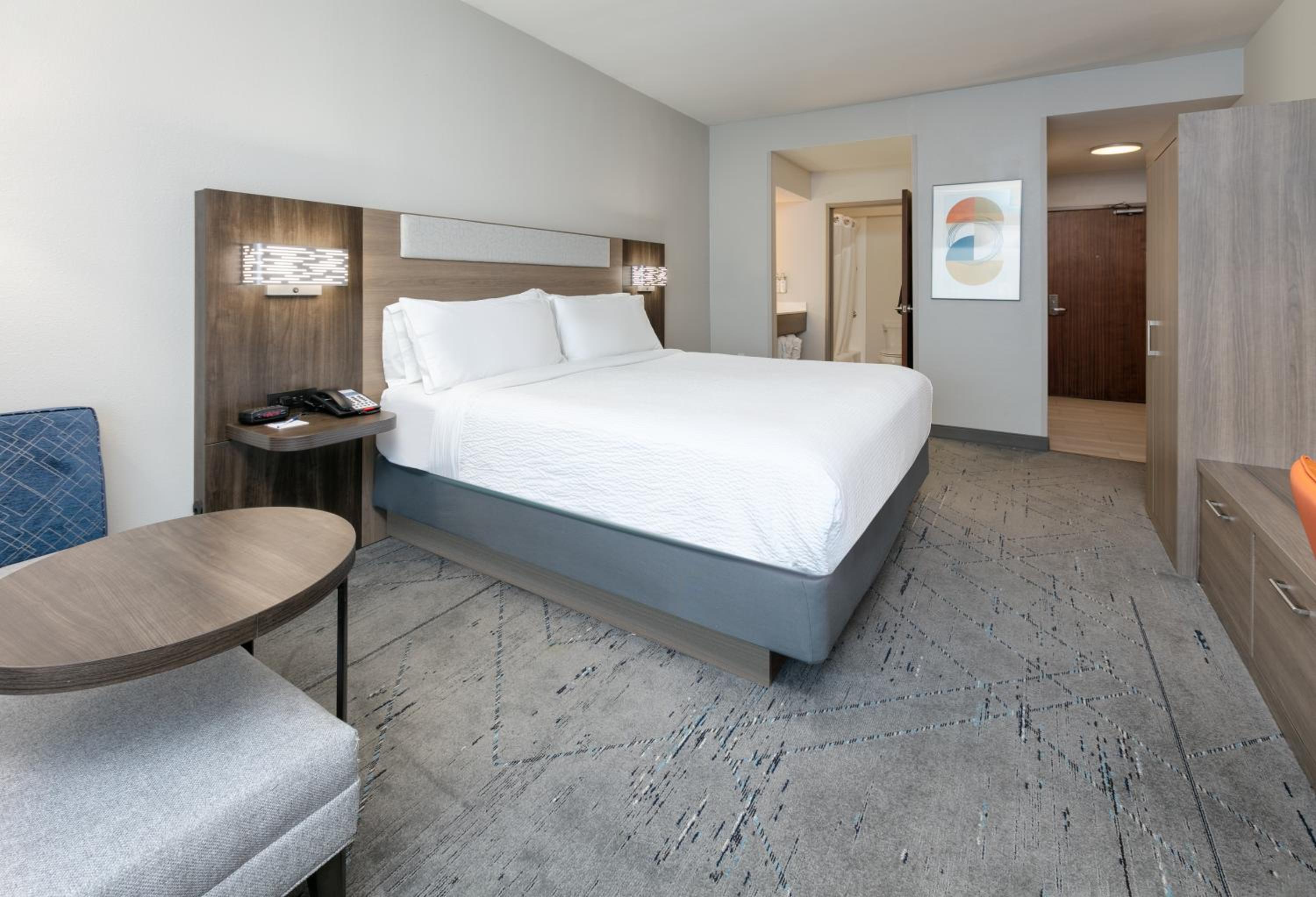 Standard King Room - Photo 2
