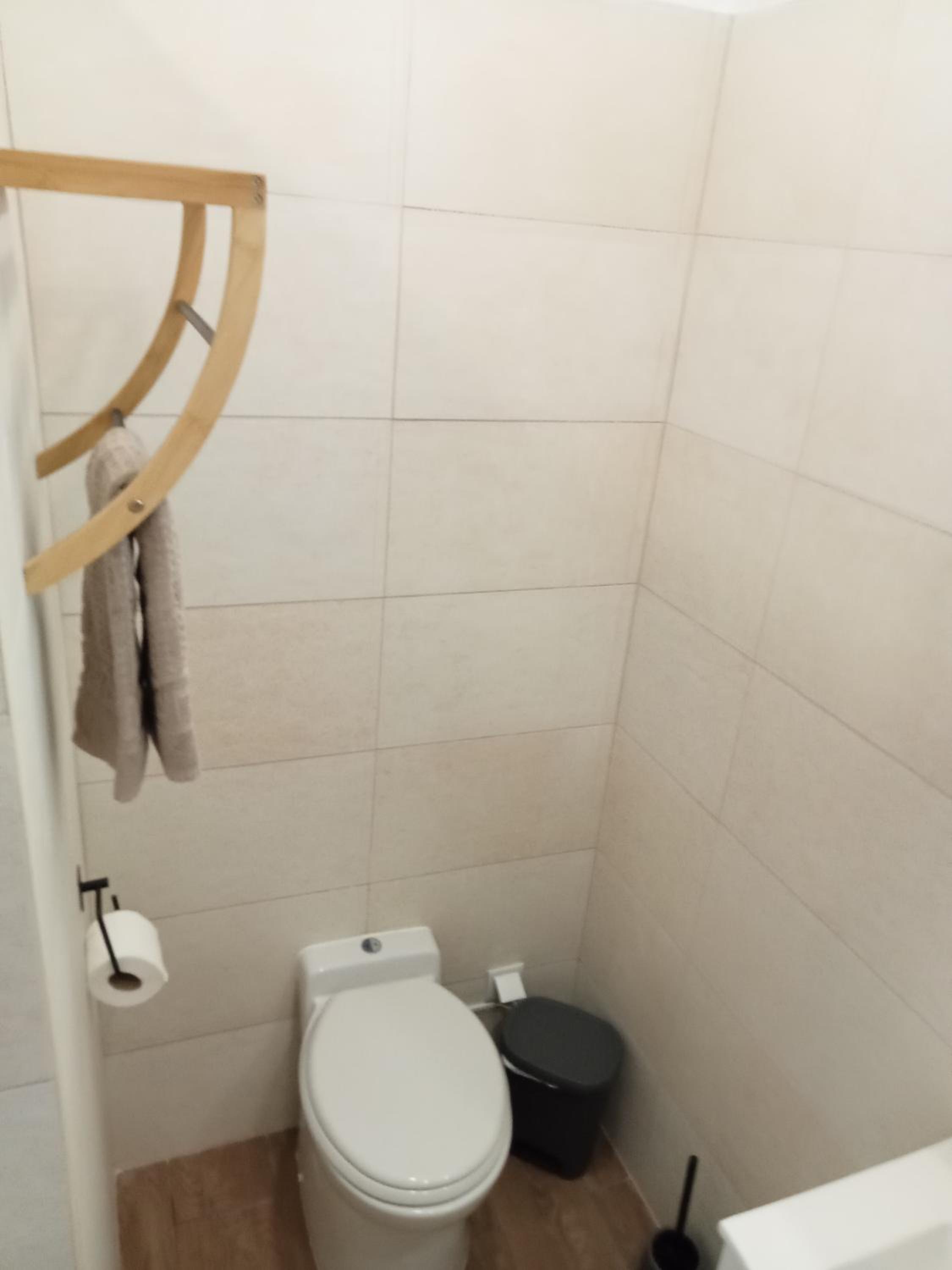 Double or Twin Room - Photo 8