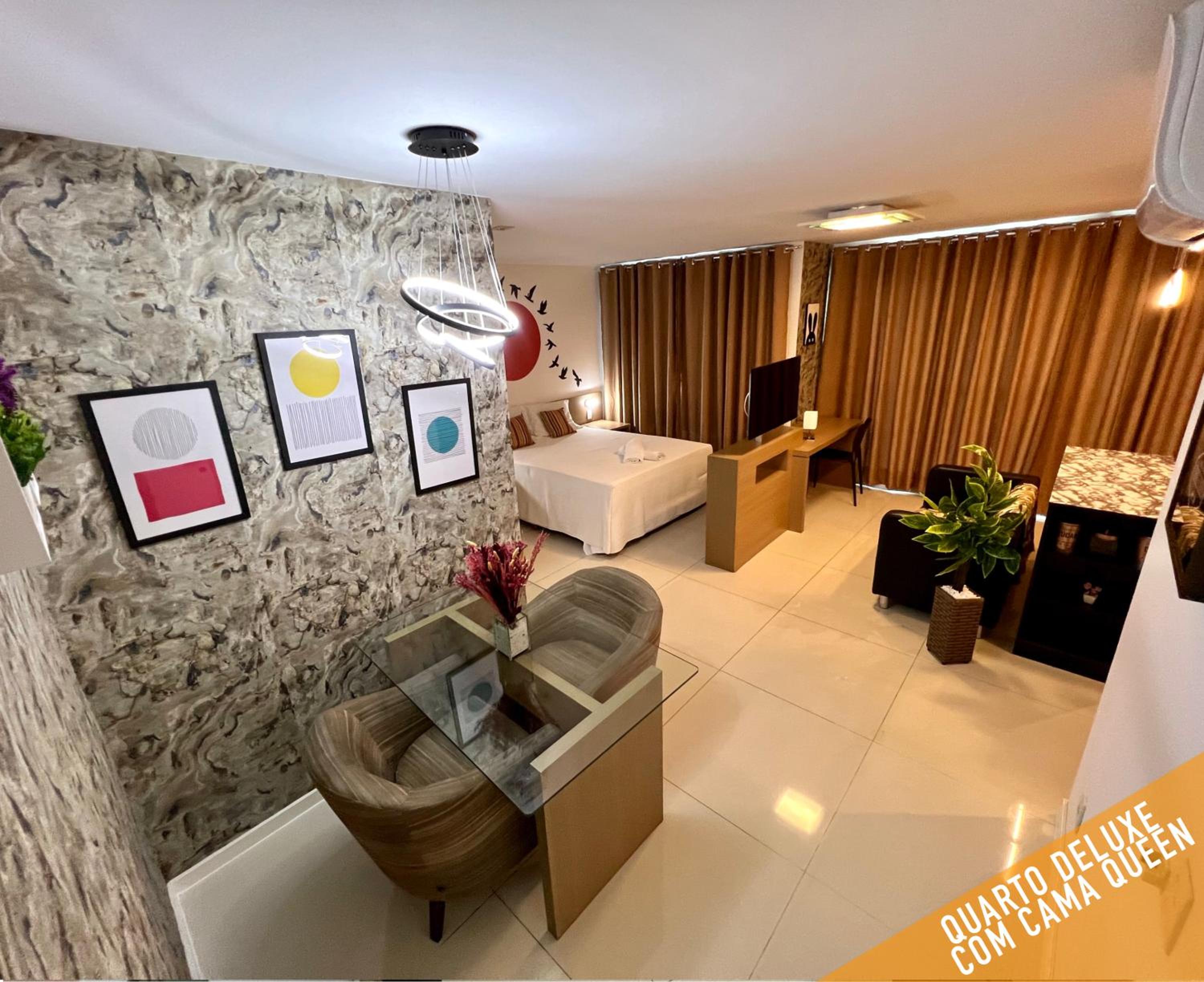 Deluxe Queen Room