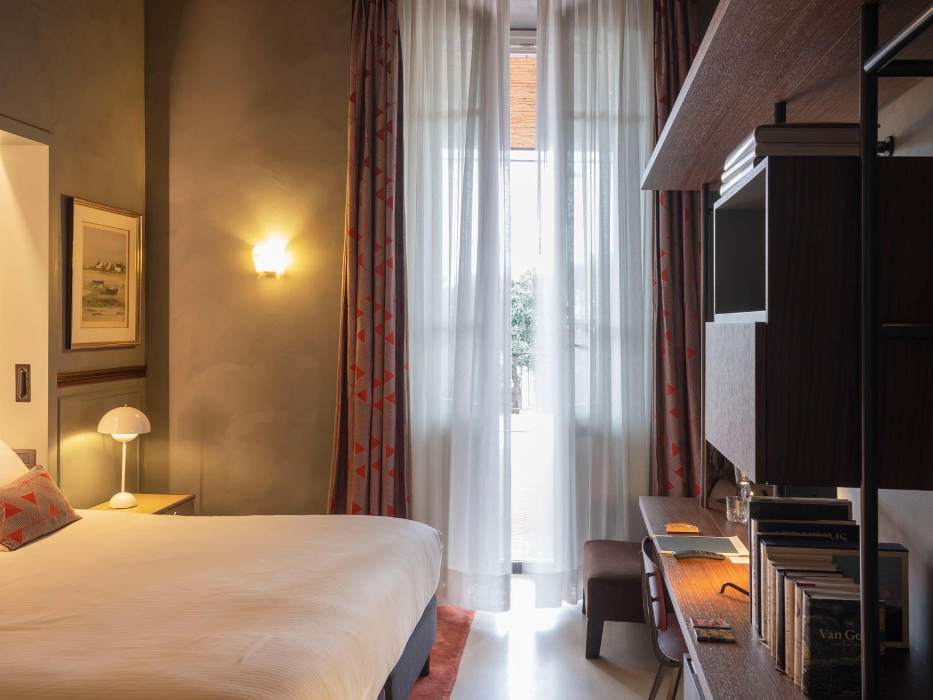 Double Room with Terrace - Photo 5