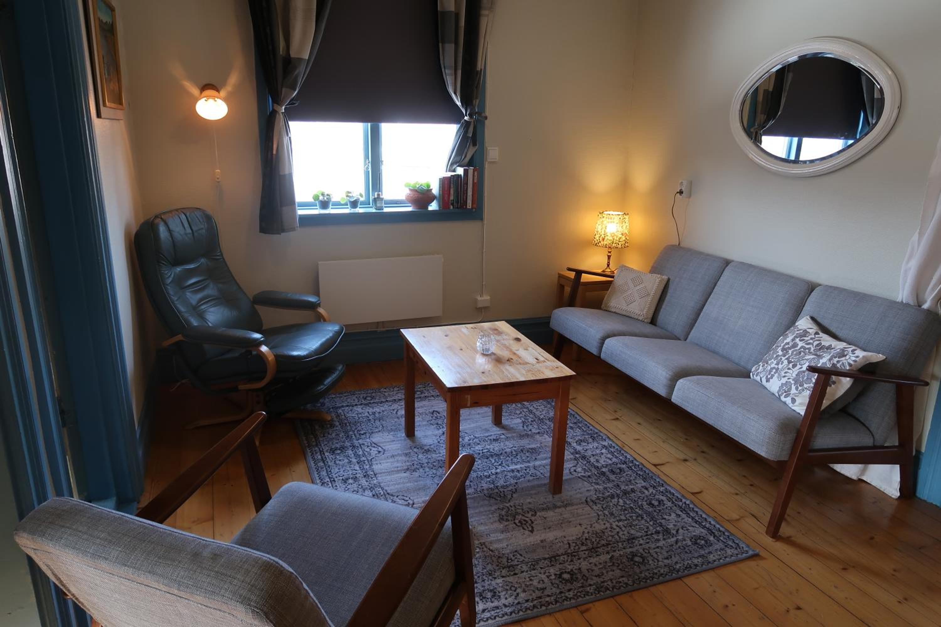 Apartment with Mountain View photo 1