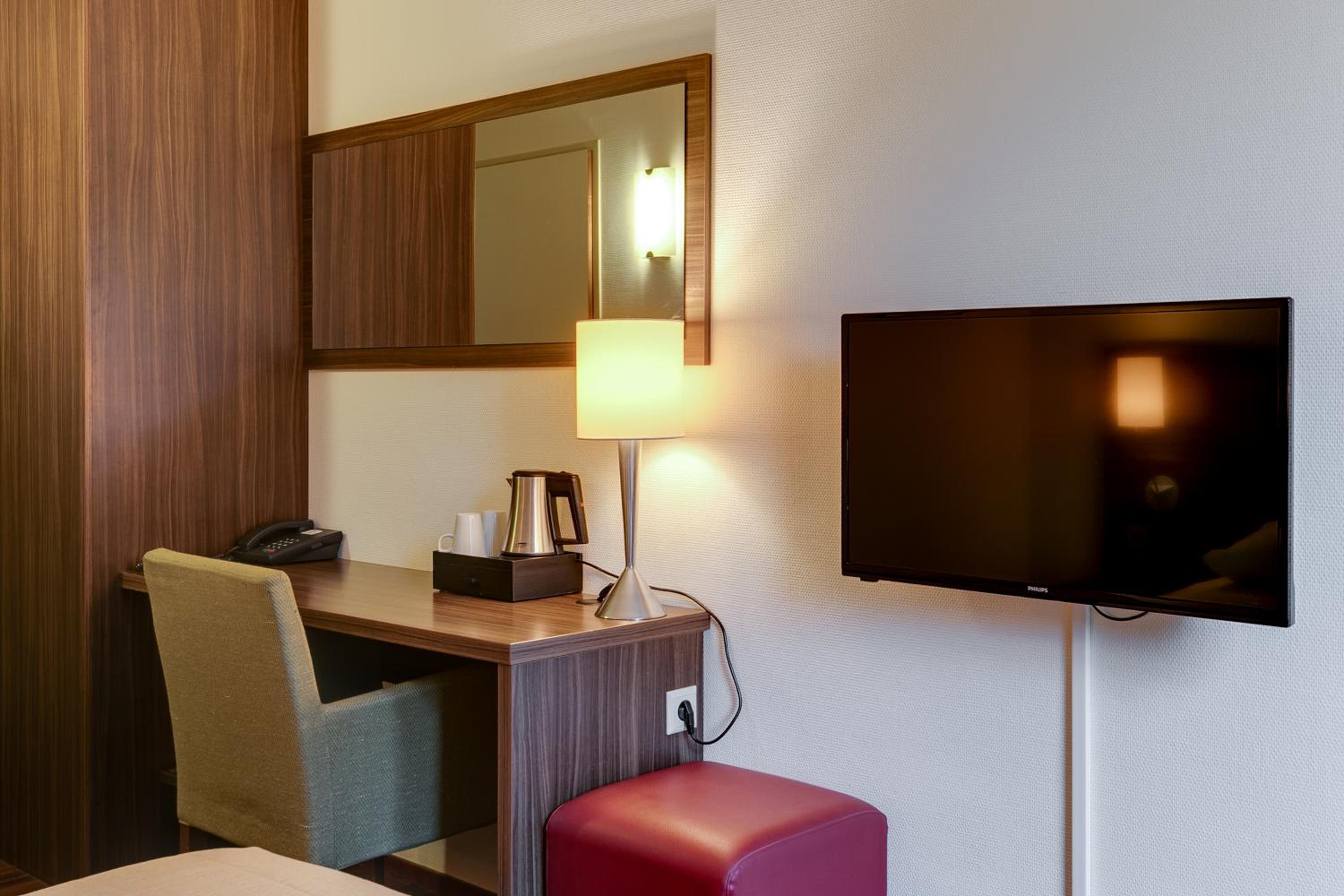 Comfort Room - Photo 2