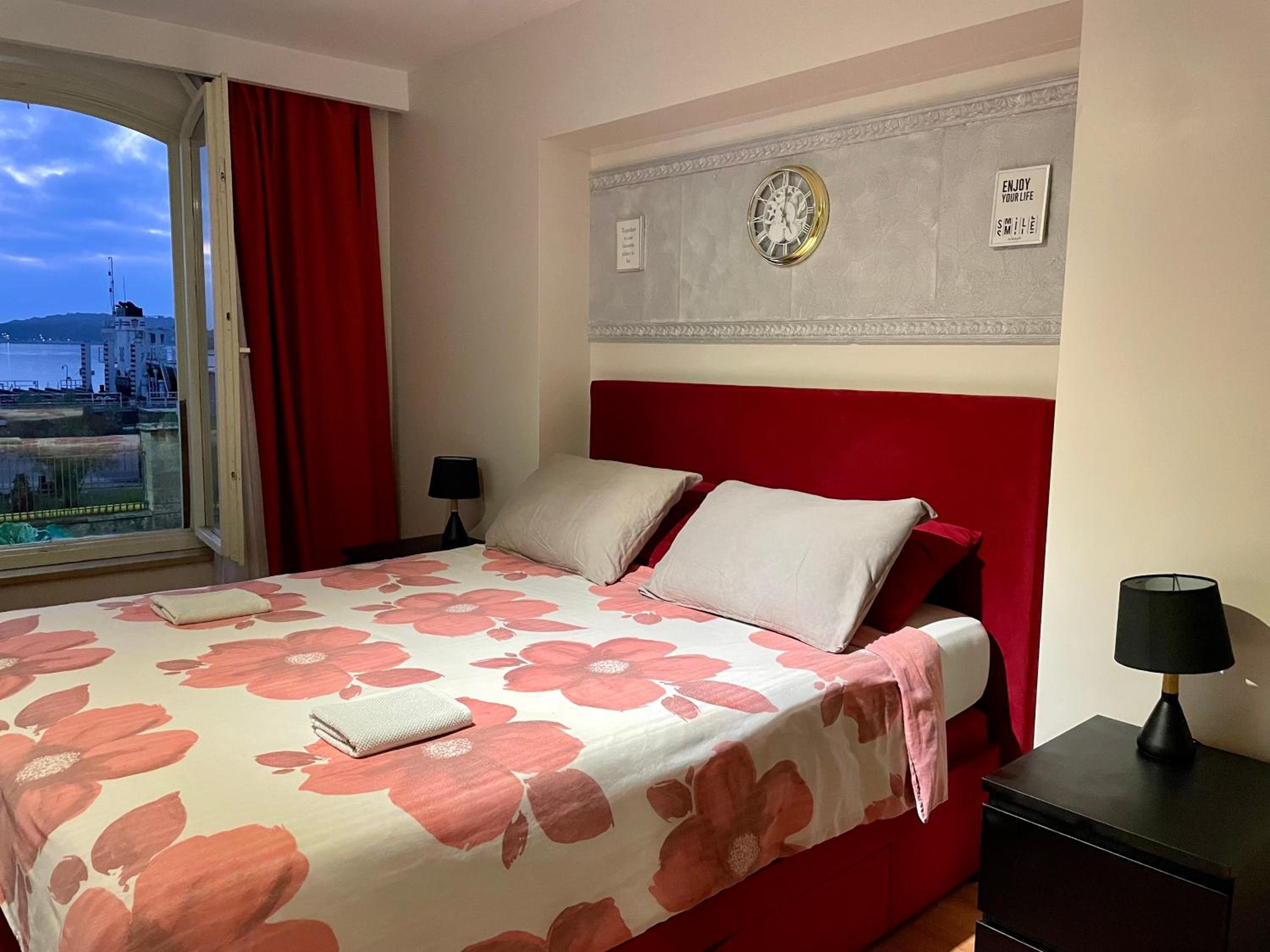King Room with Sea View - Photo 6