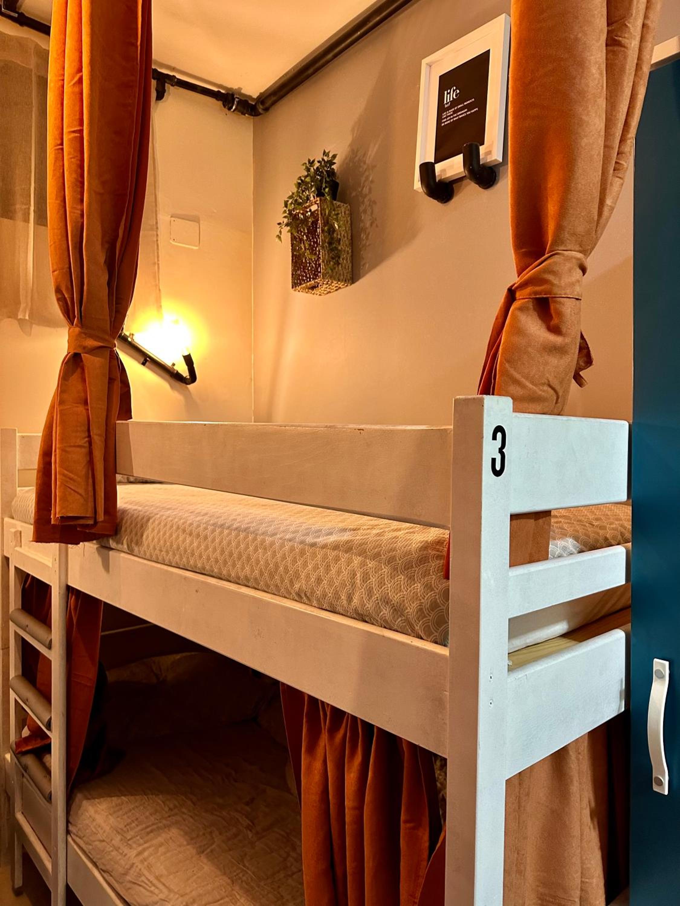 Bed in 4-Bed Mixed Dormitory Room photo 1