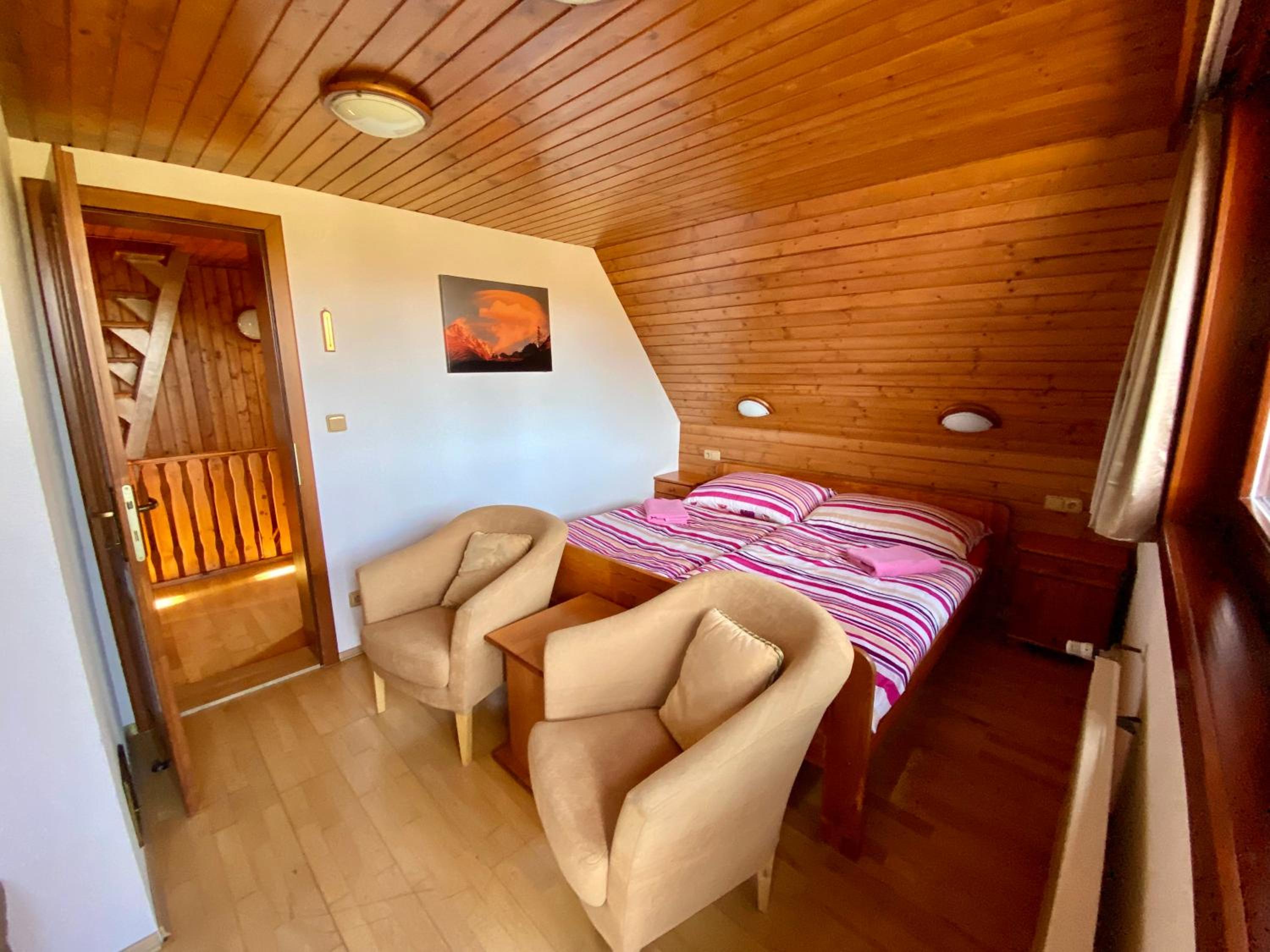 Three-Bedroom House photo 1