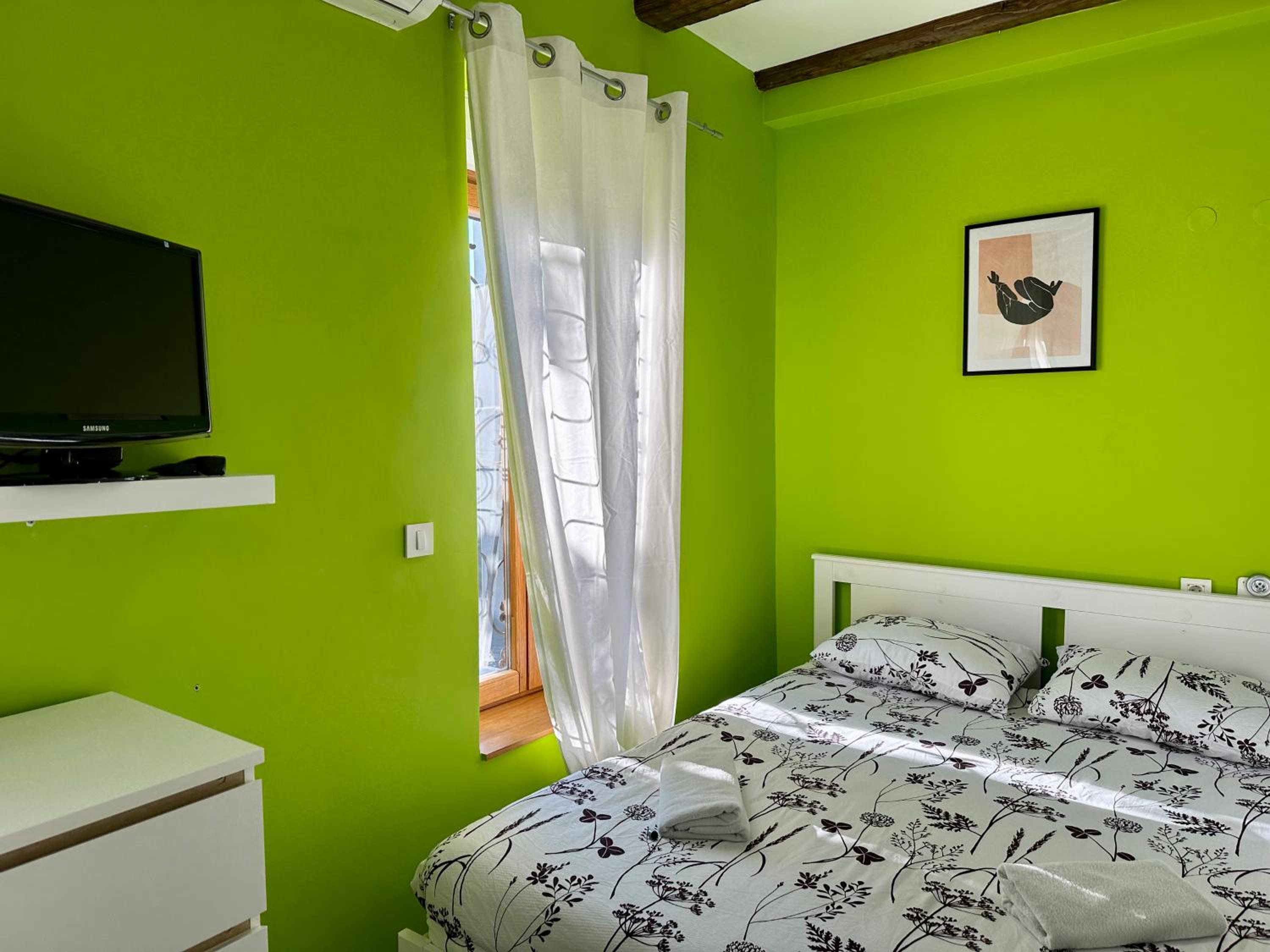 Double Room with Private Bathroom