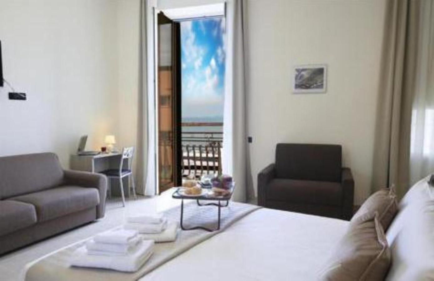 King Suite with Sea View