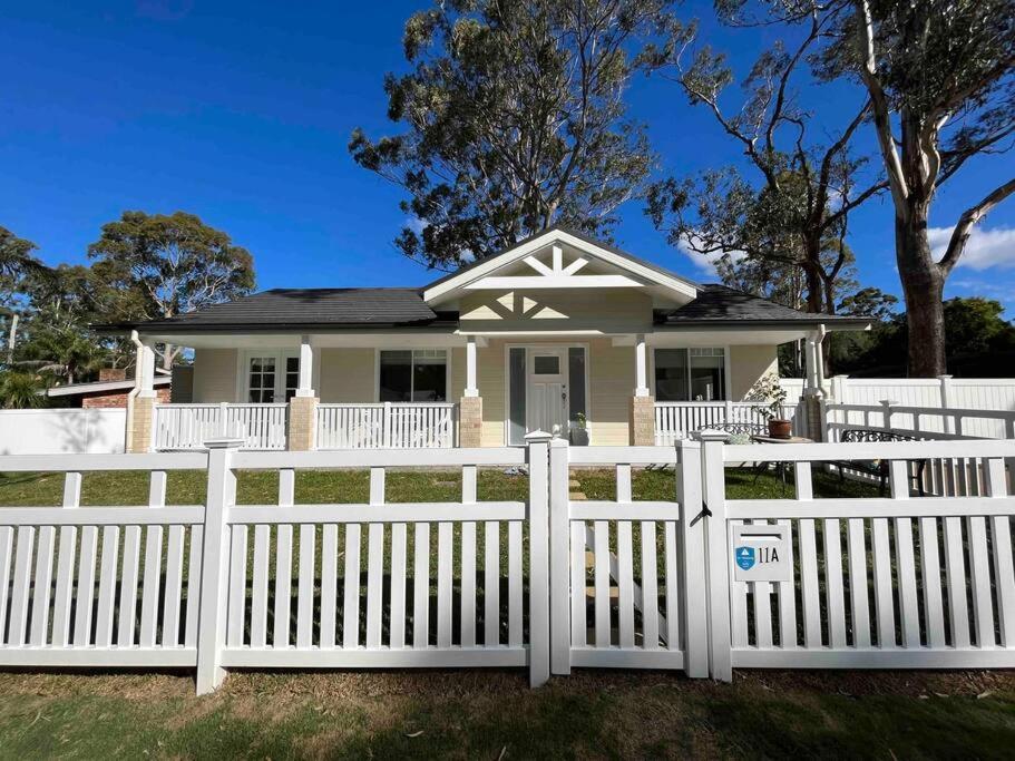 Three-Bedroom House photo 3