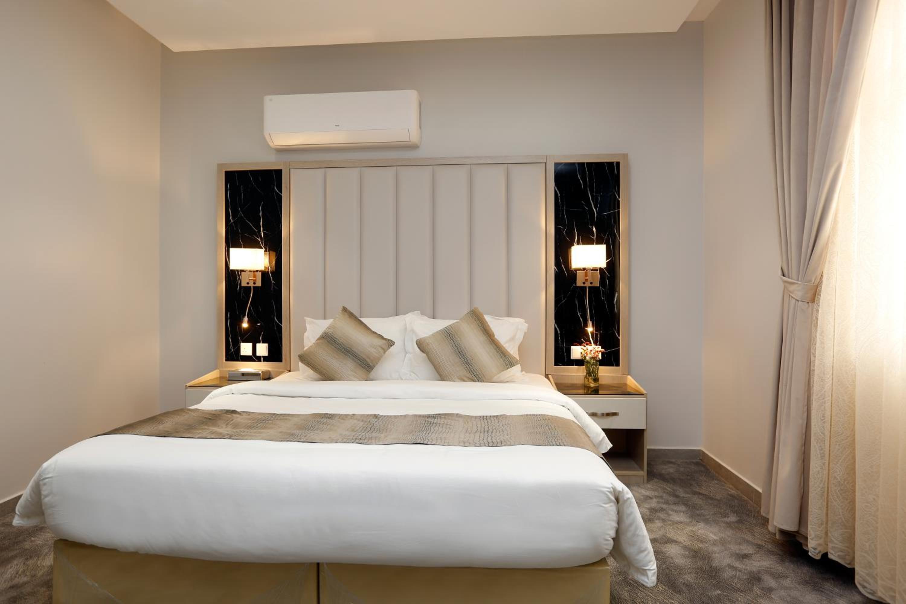 Suite photo 2