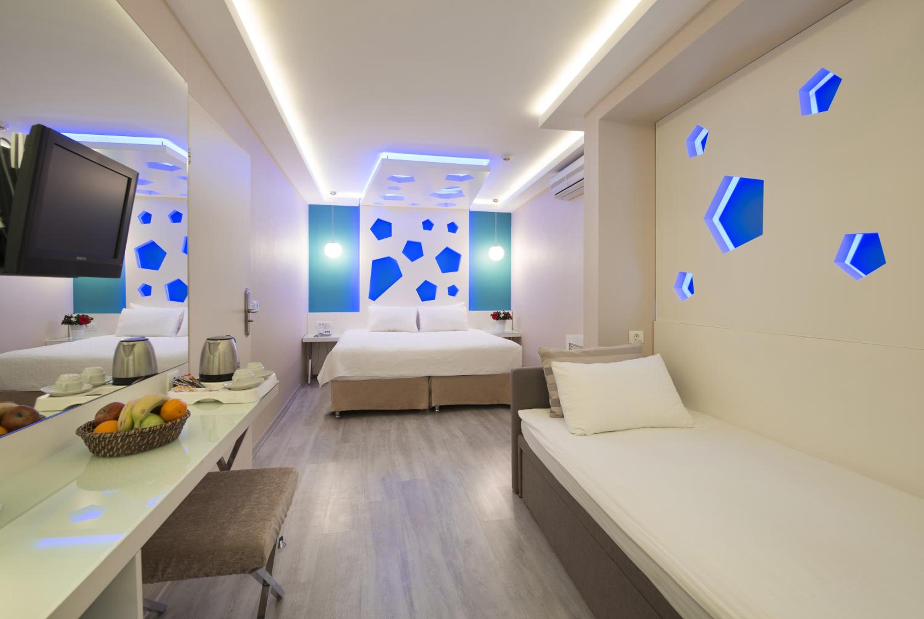 Triple Room photo 3