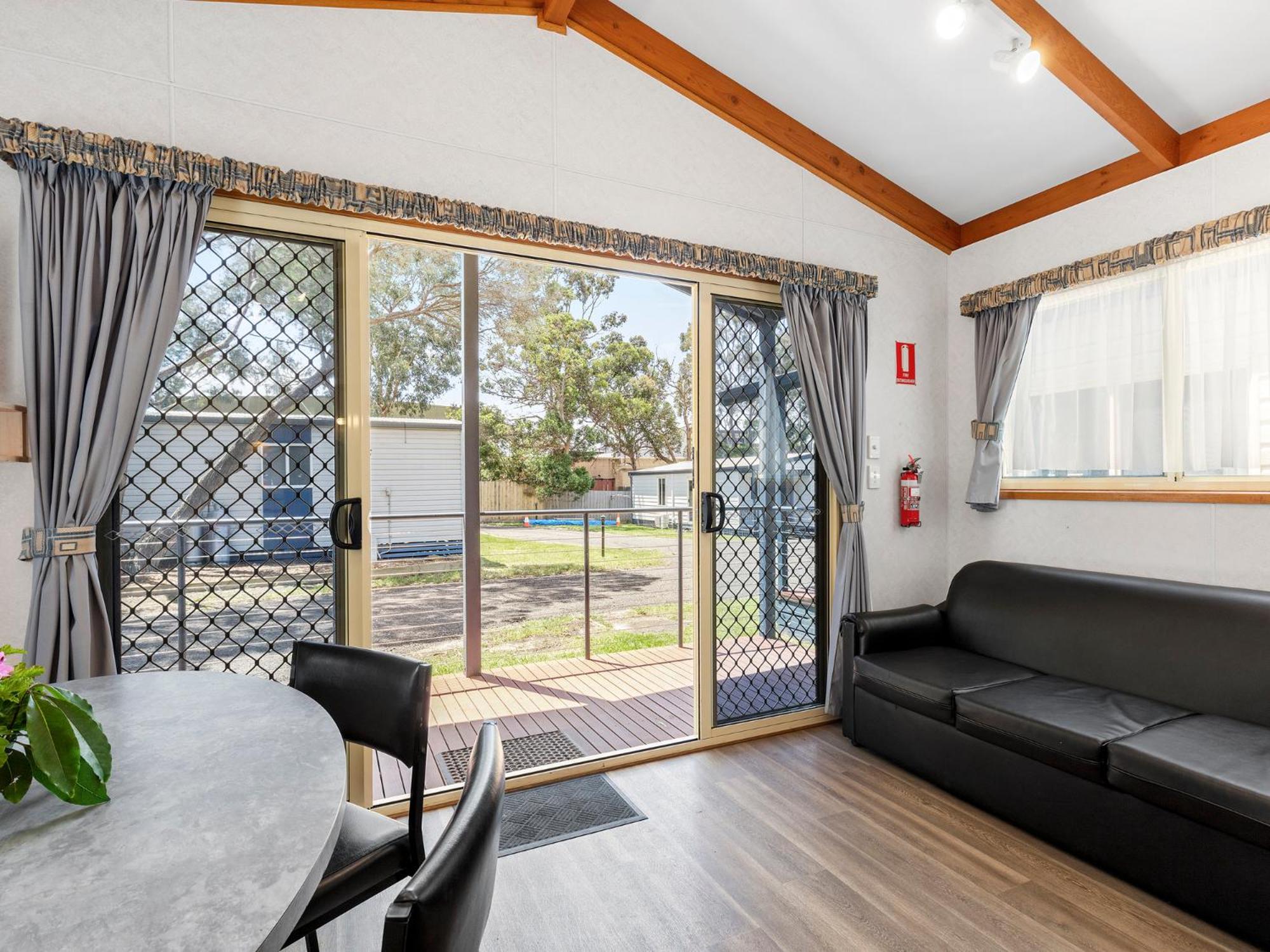 Two-Bedroom Family Villa - Photo 15