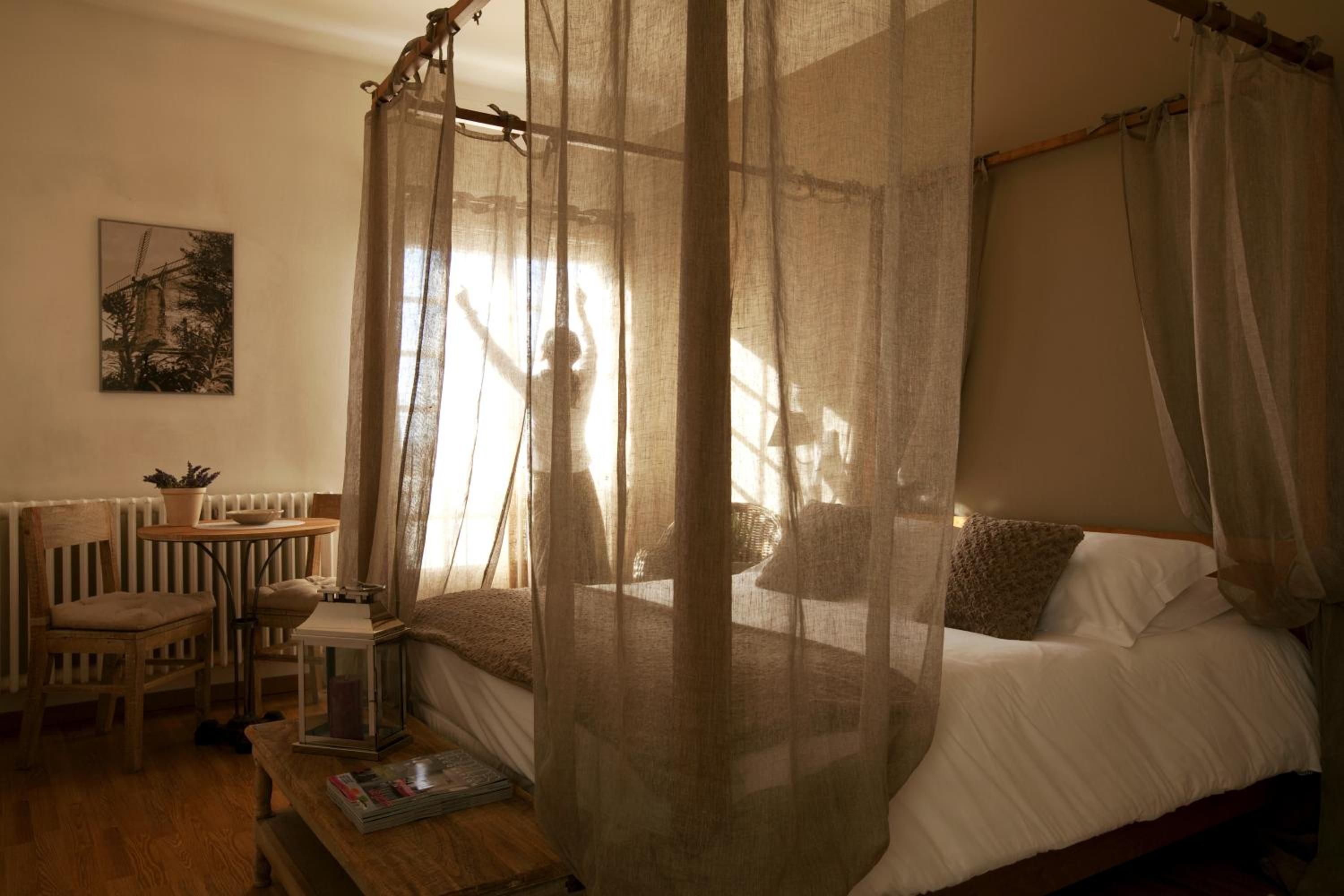 Luxury Suite - Photo 4
