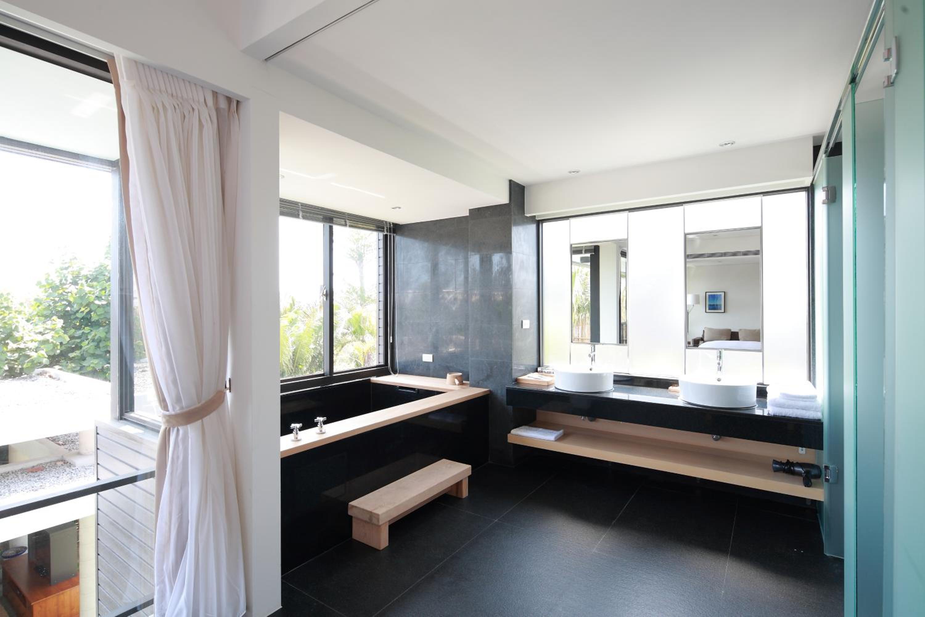 Villa with Private Pool photo 3