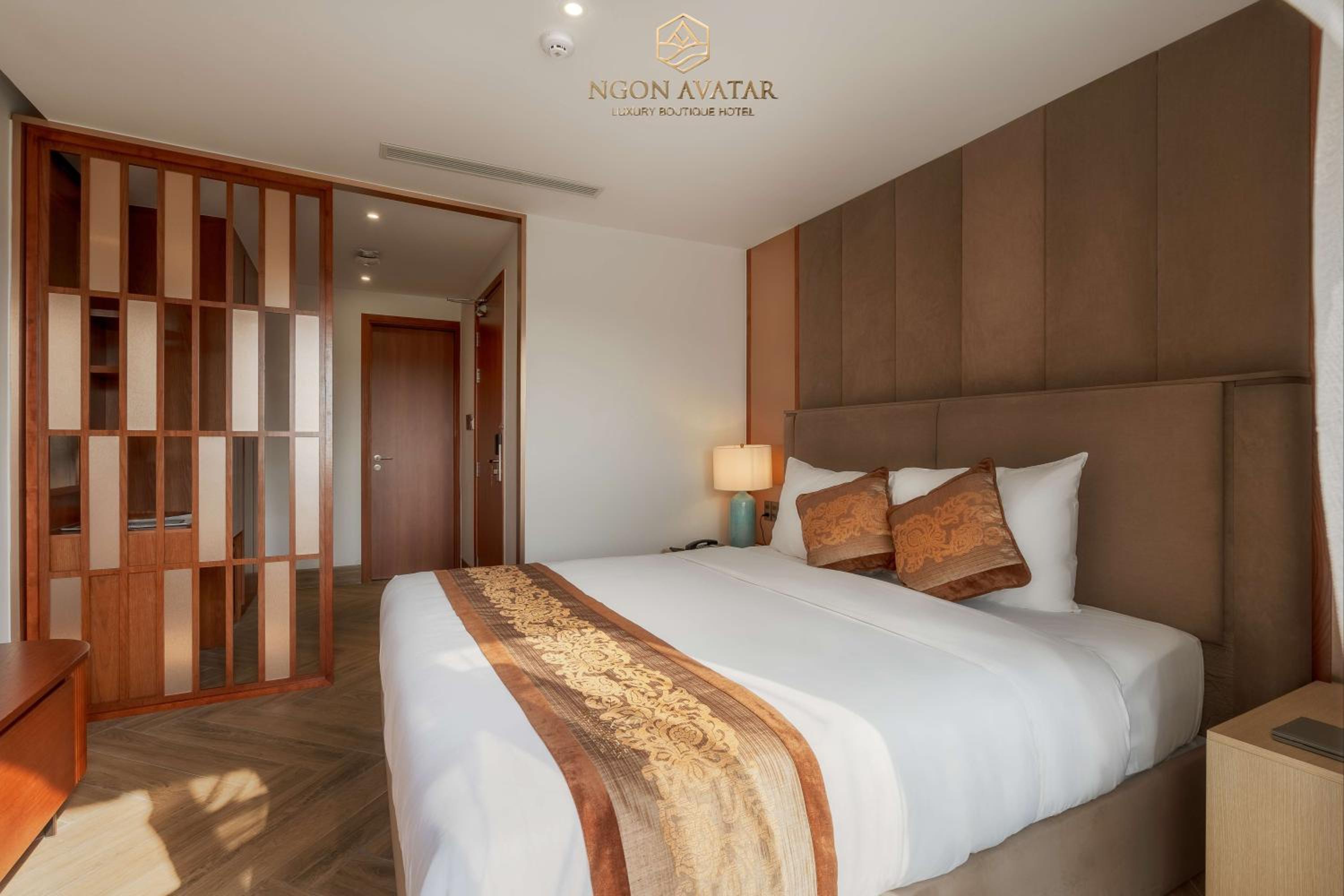 King Room with Balcony photo 3