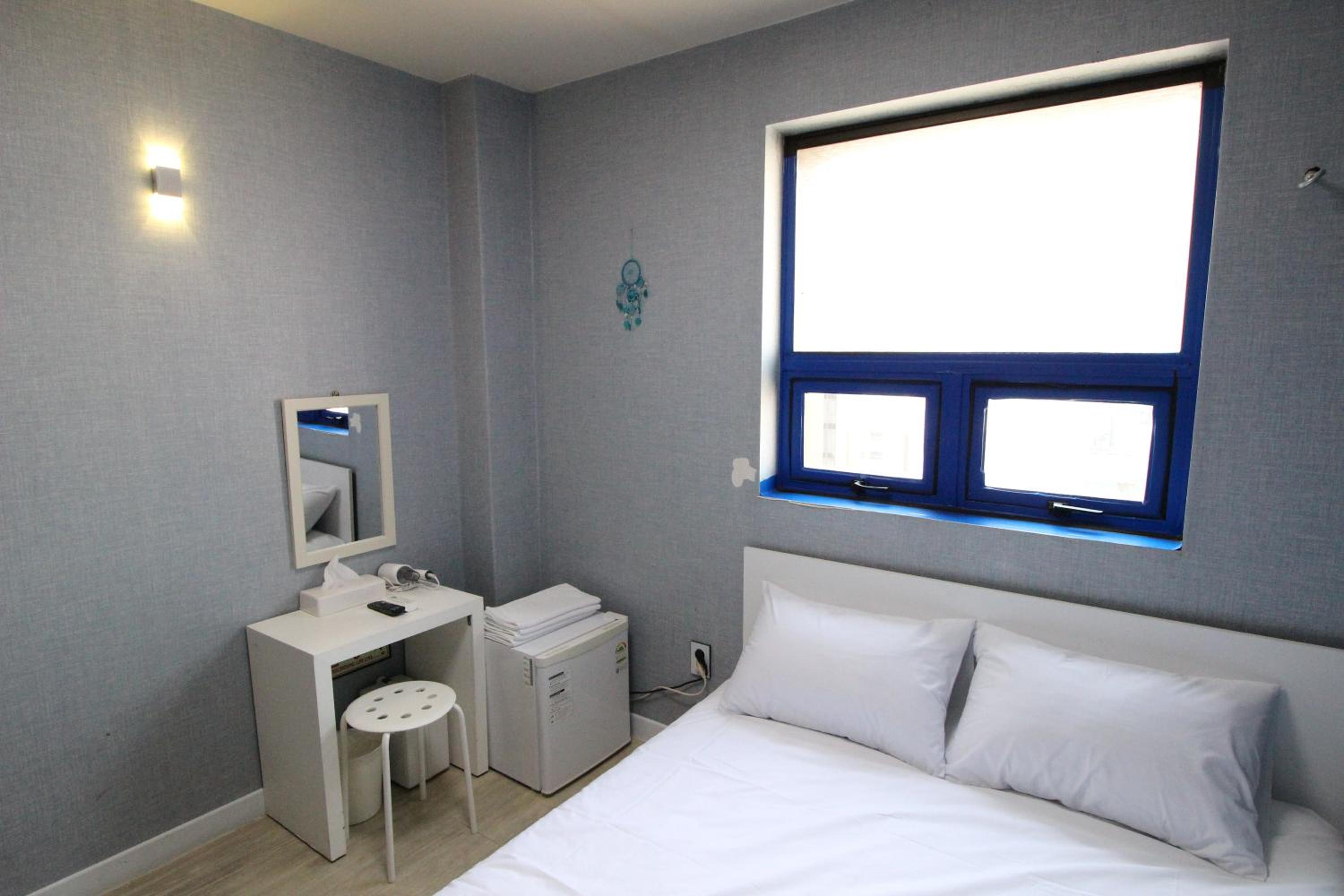Double Room - Photo 4