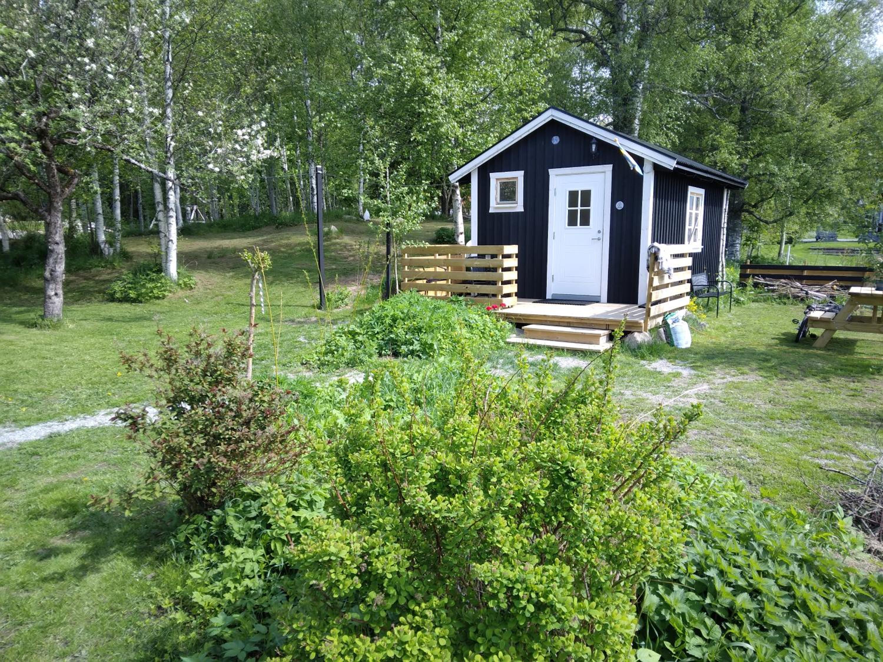 One-Bedroom House - Photo 7