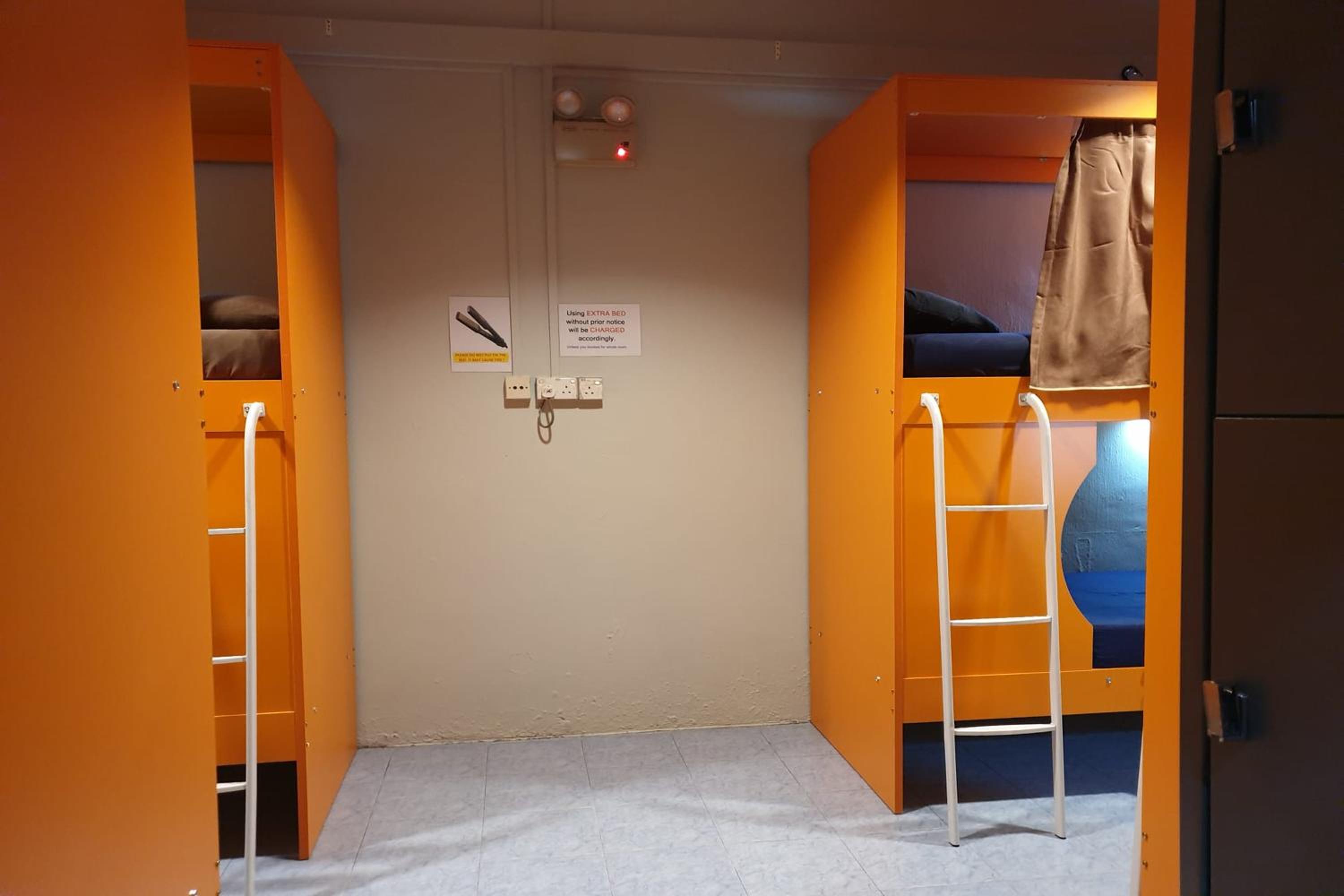 Premium bed in 6 beds mixed dormitory photo 1