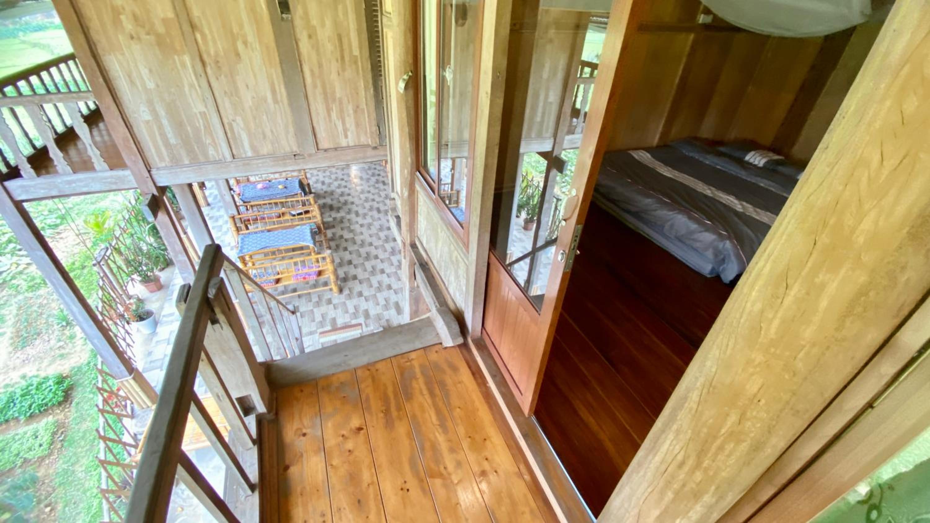 Single Room With Shared Bathroom