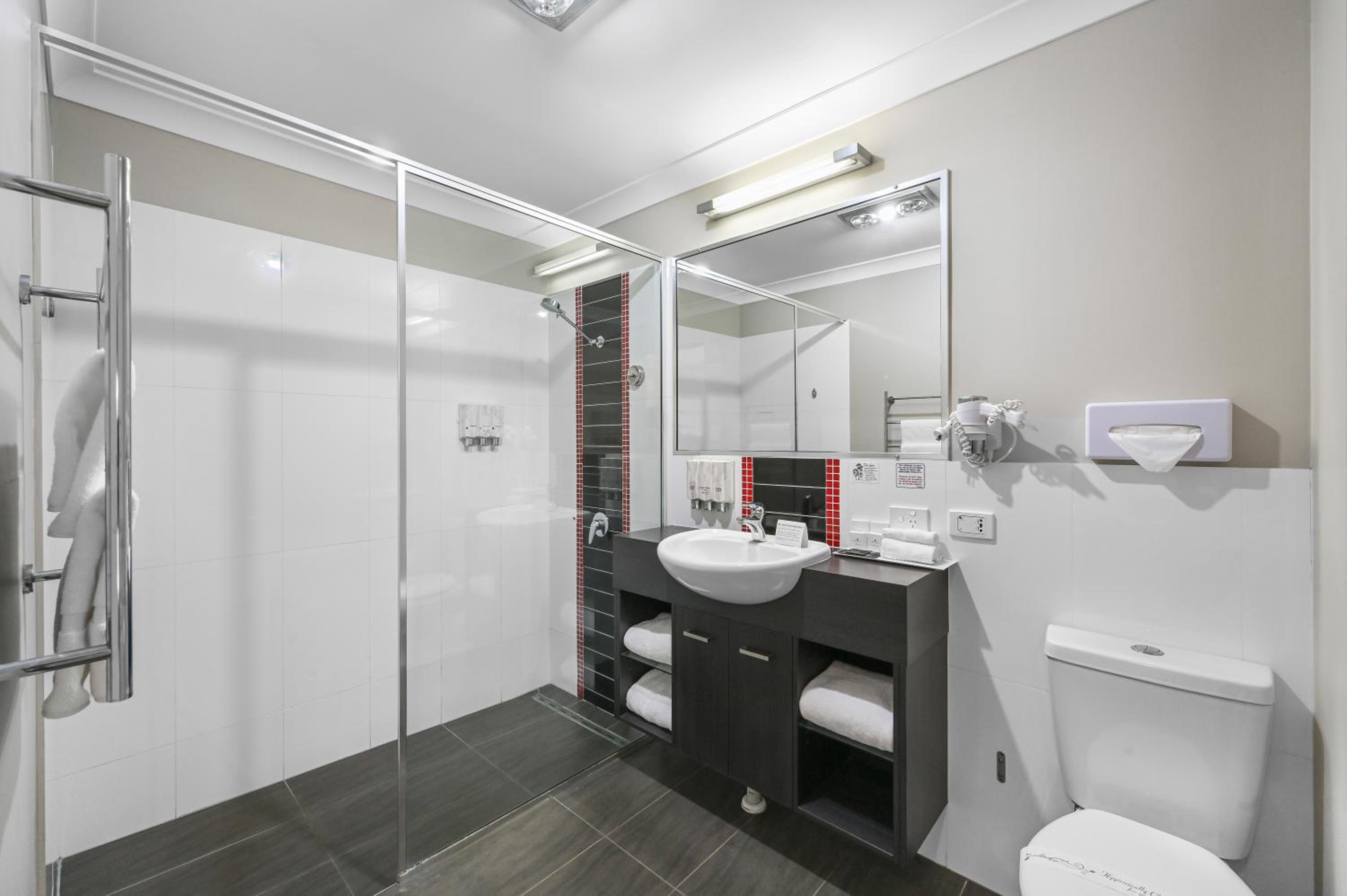 Executive King Room - Photo 7