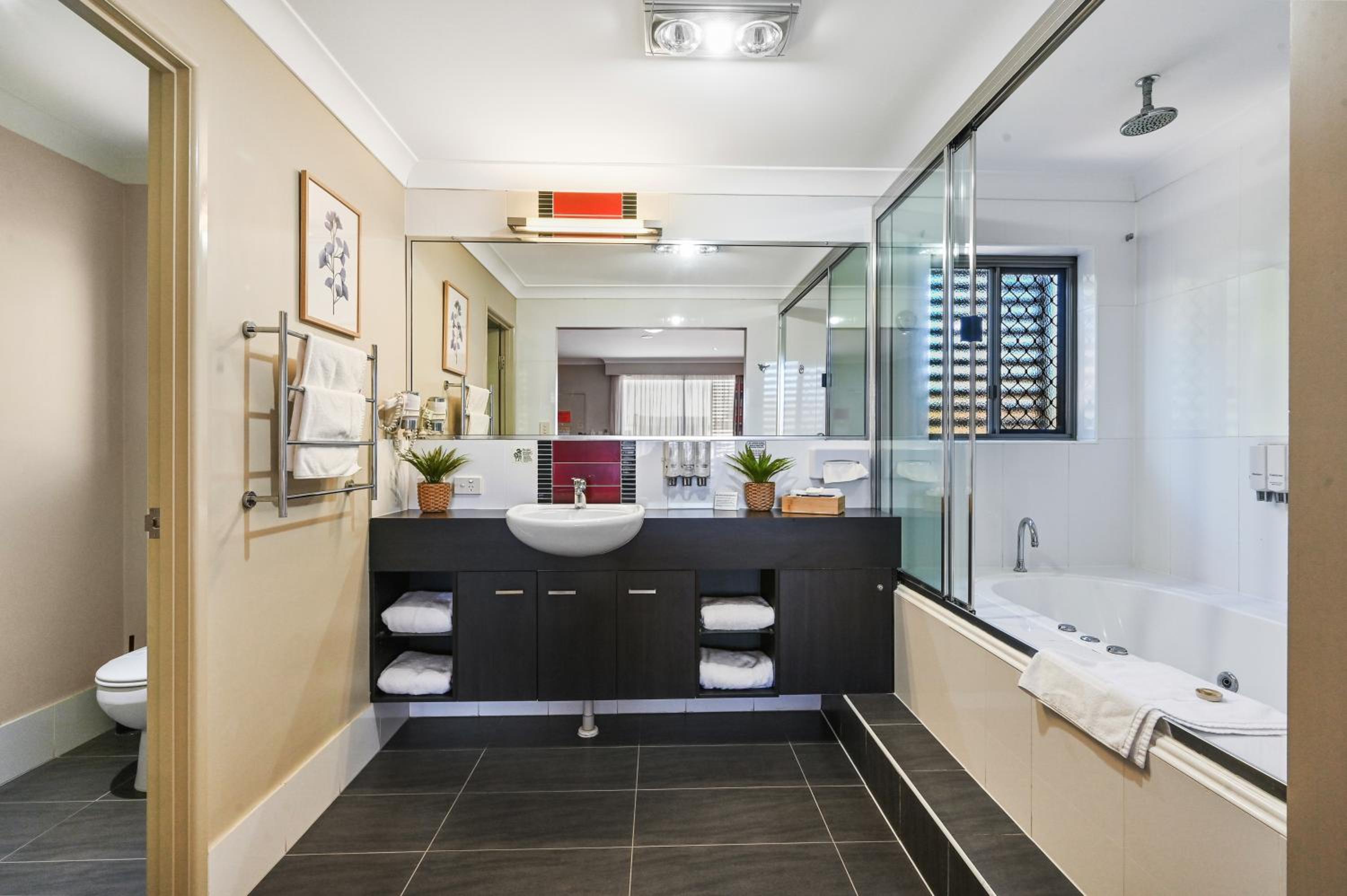 Superior Spa Room - Photo 7