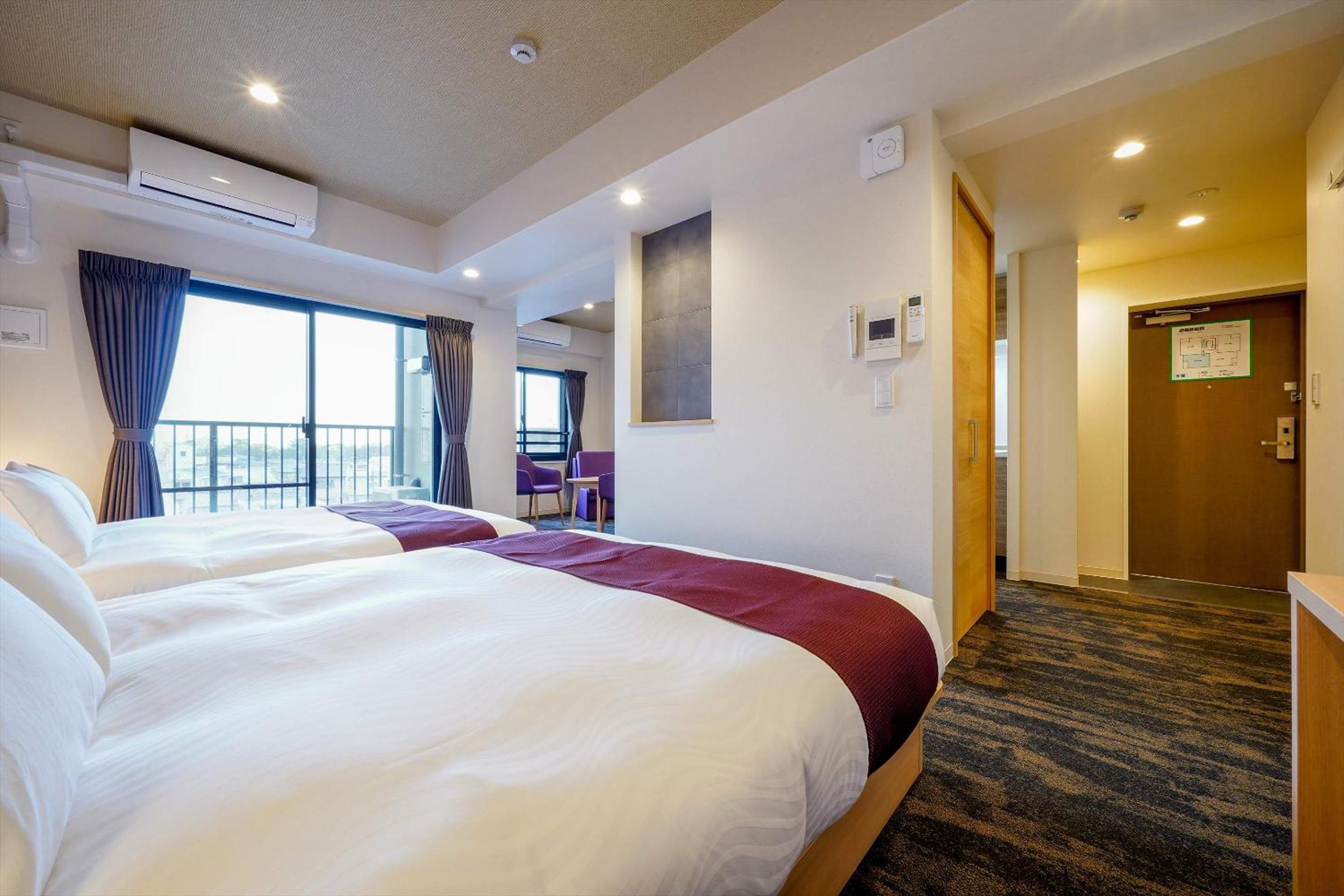 Apartment with Two Queen Beds  - Photo 22