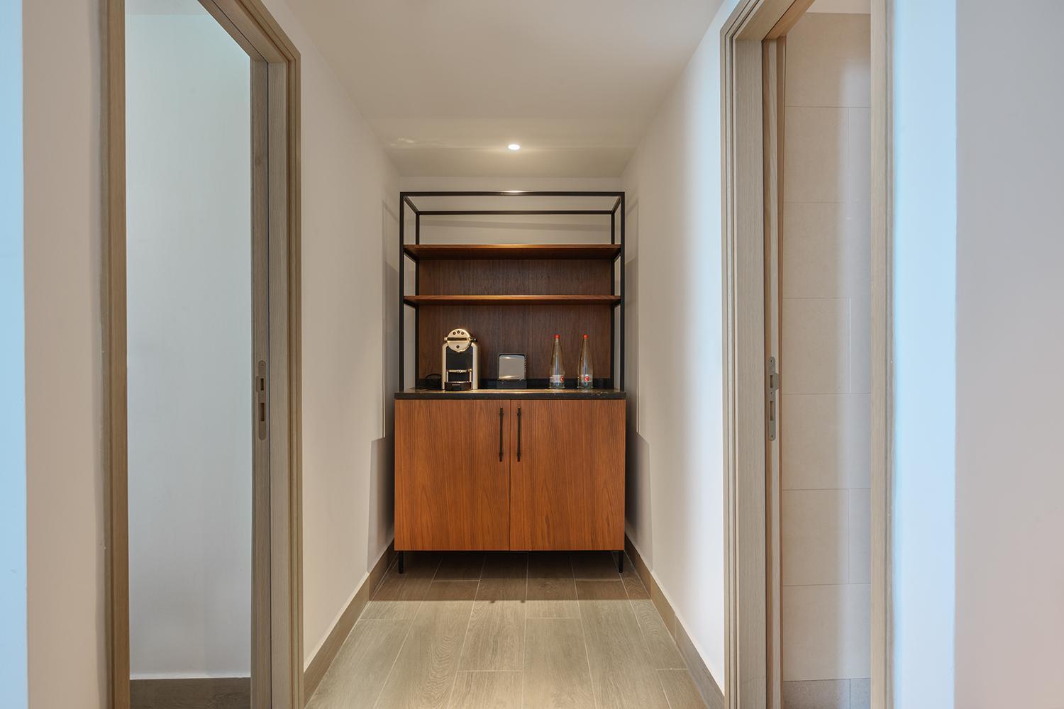 Junior Suite with Sea View - Photo 2