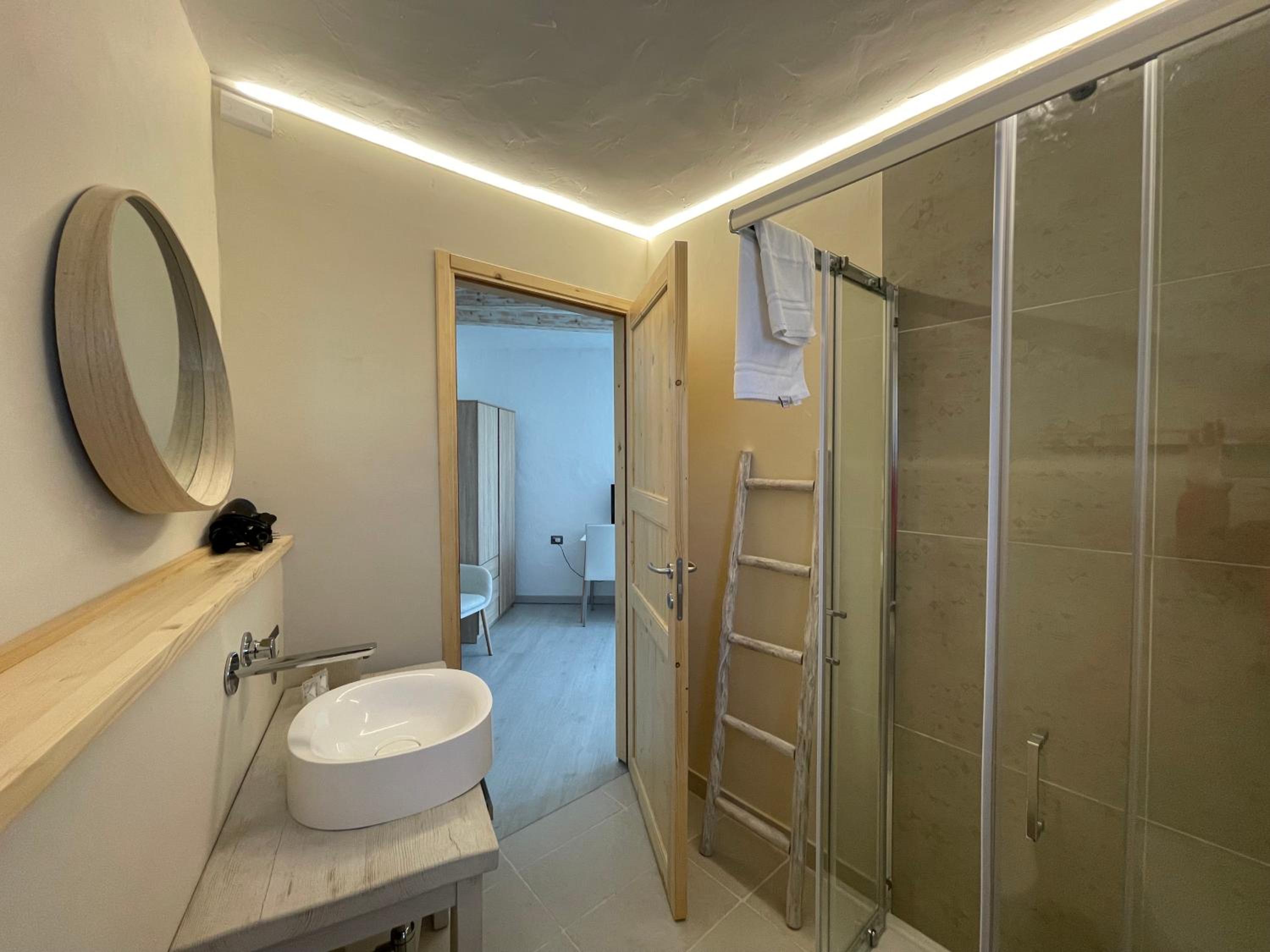 Double or Twin Room photo 3