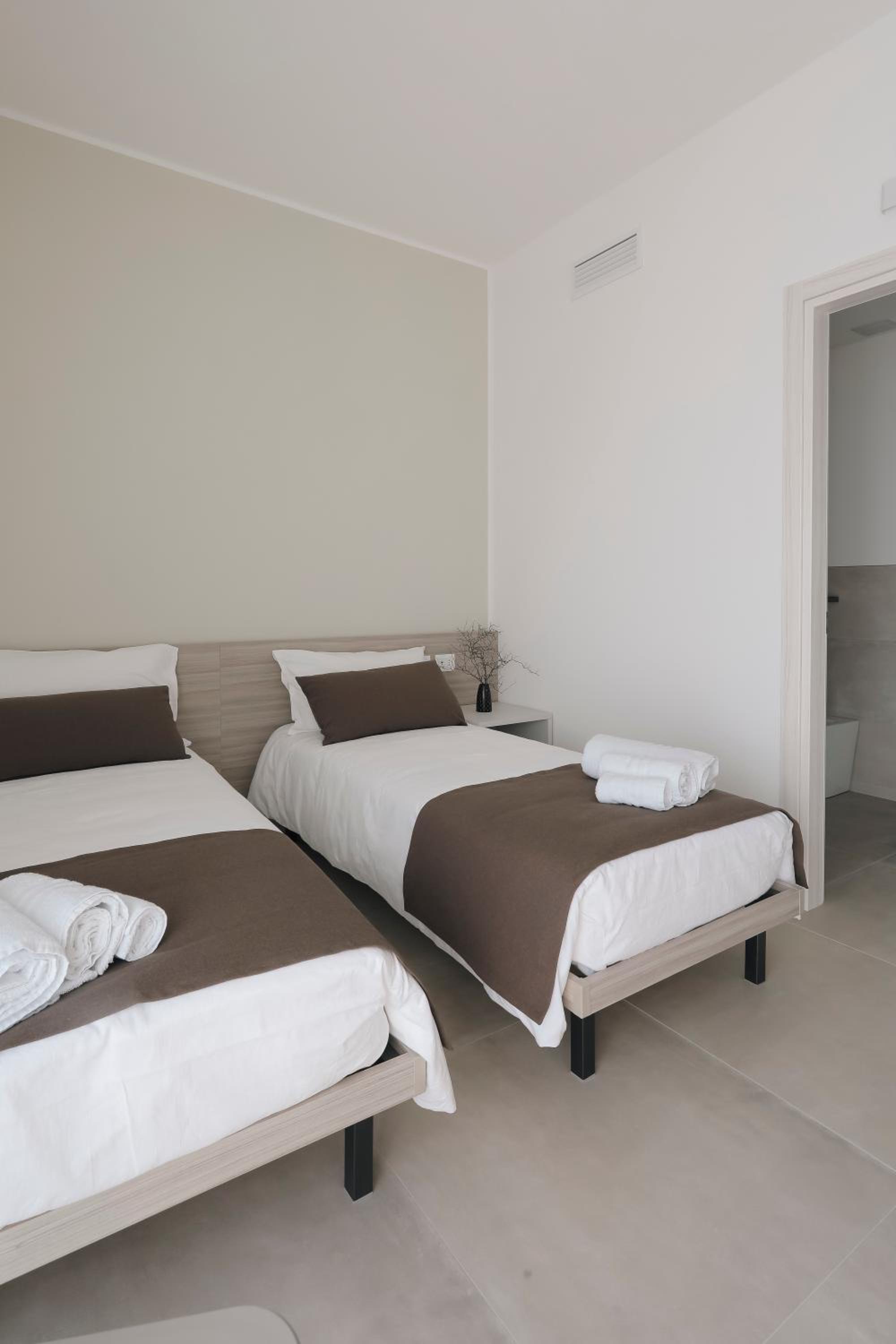 Double or Twin Room with Terrace