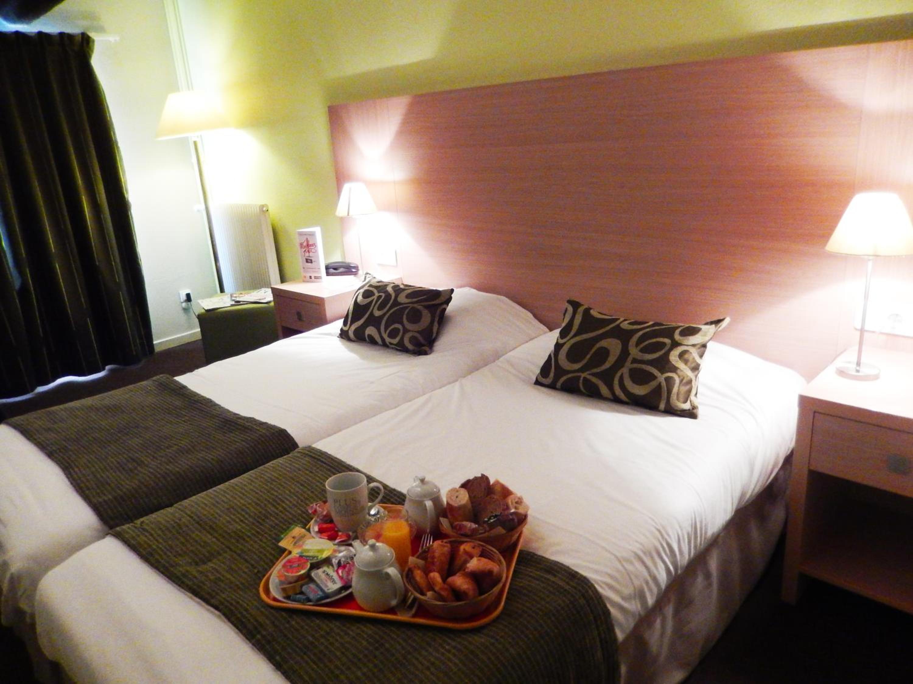 Twin Room - Photo 6