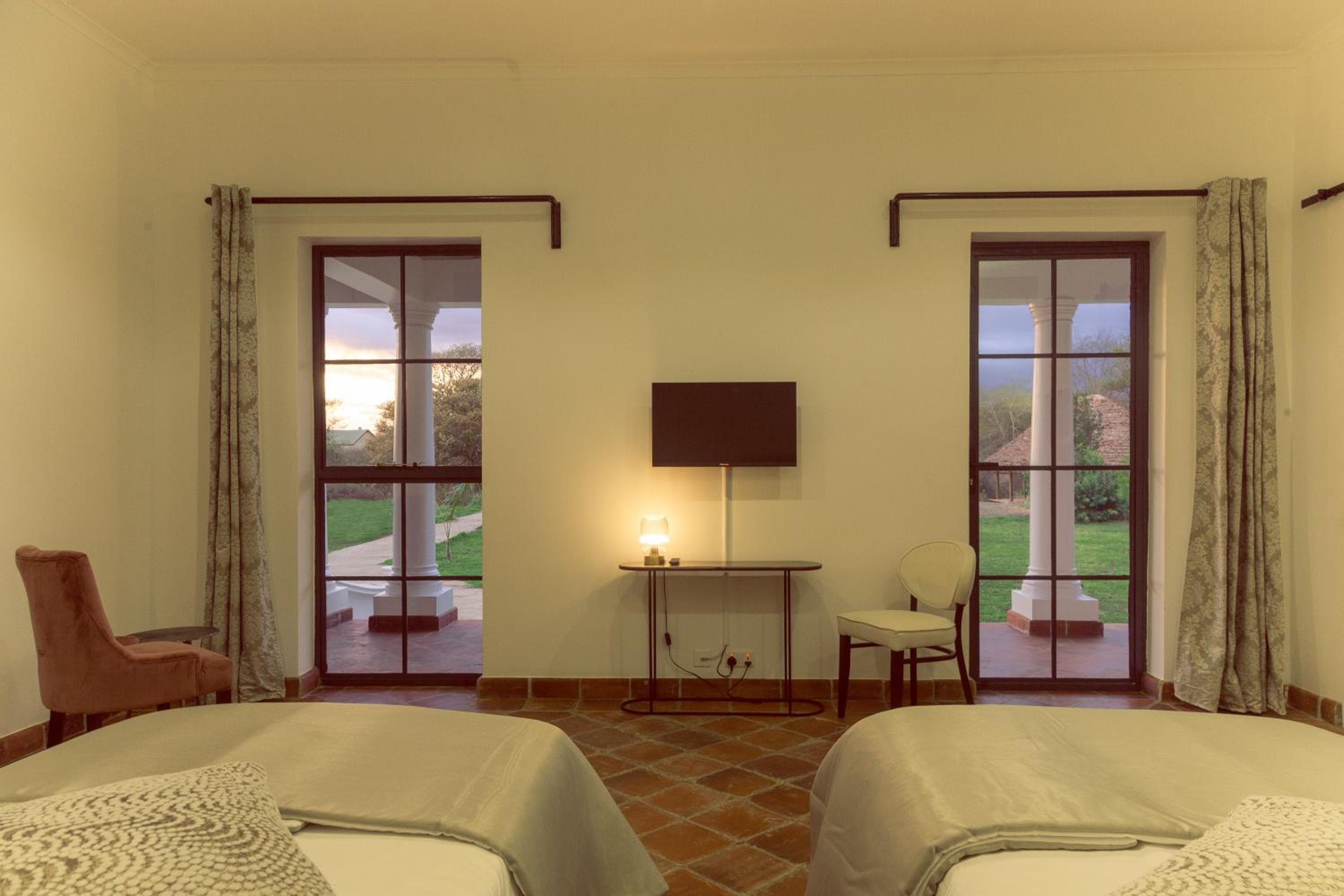 Double Room with Garden View - Photo 7