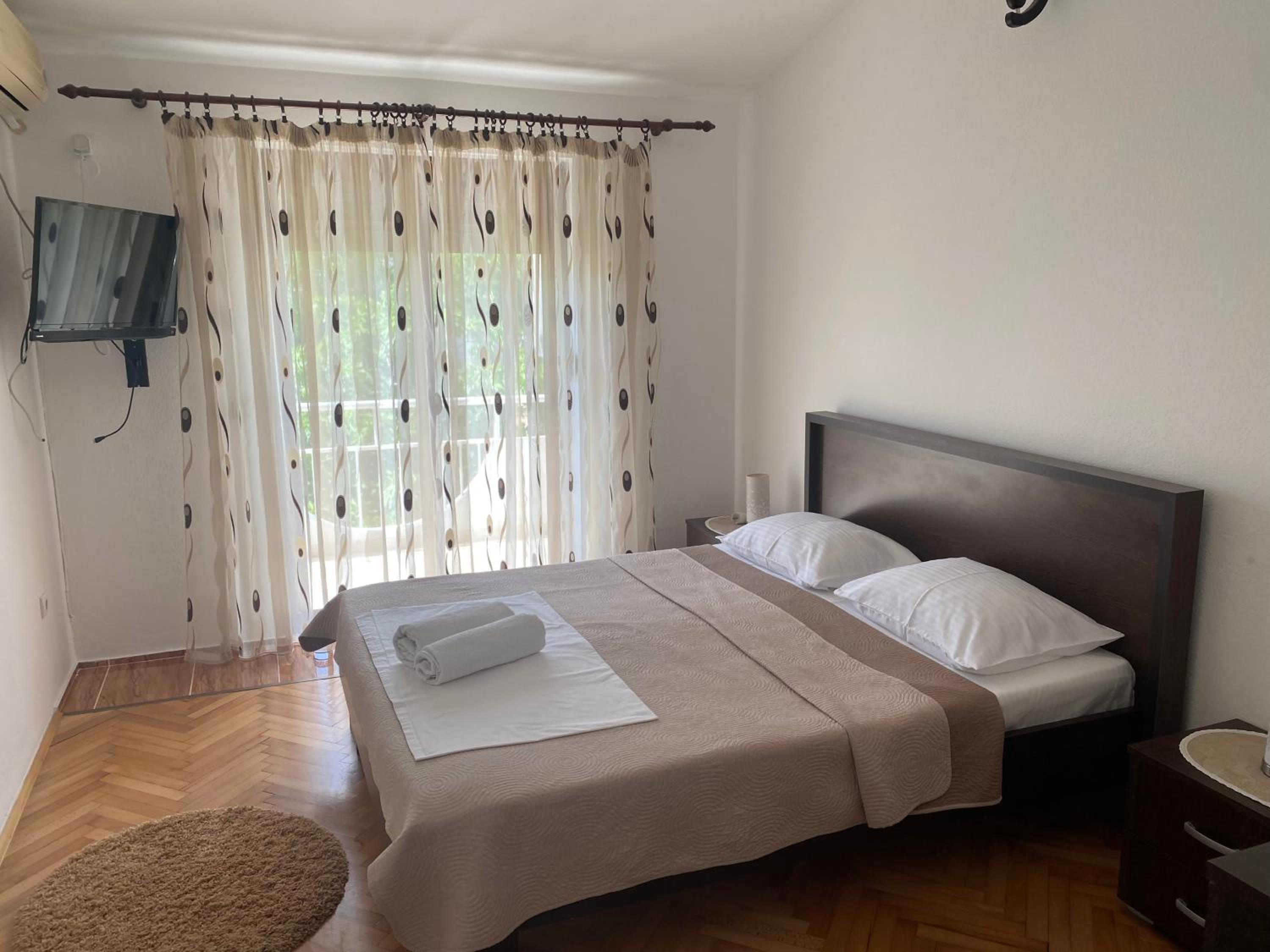 Economy Double Room with Balcony