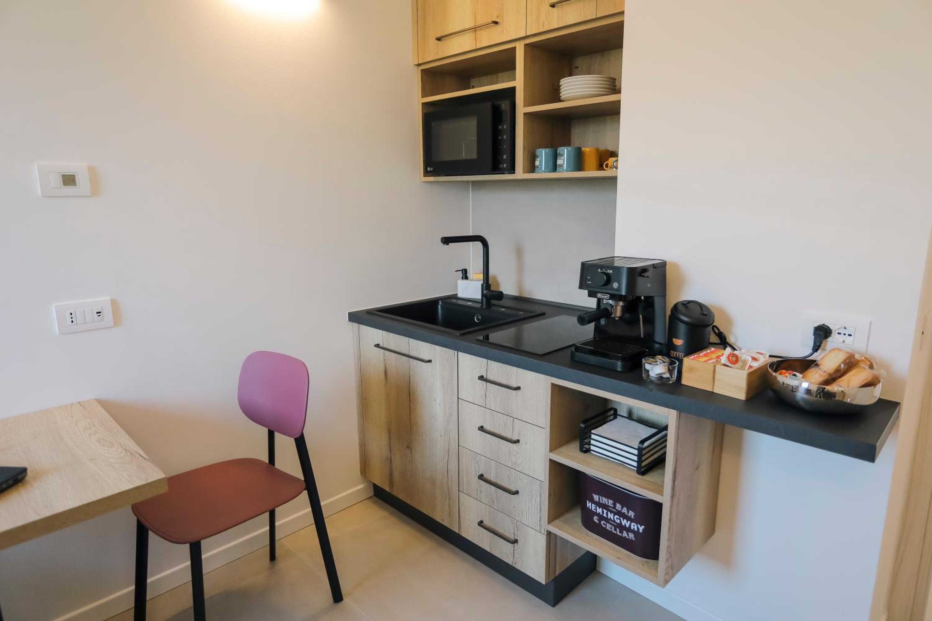 Double or Twin Room with Private Bathroom photo 2