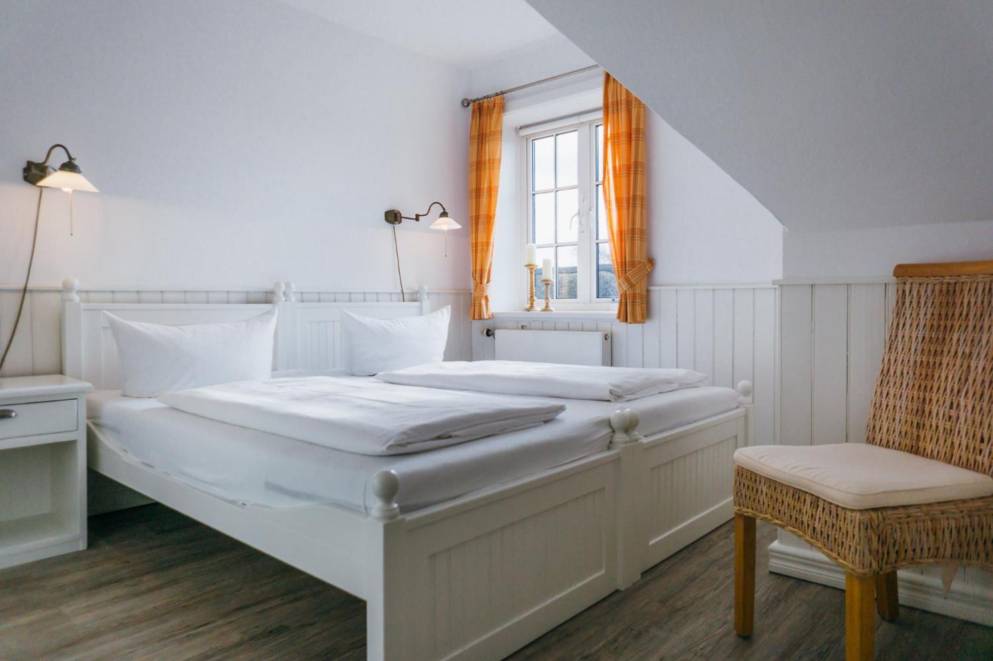 Junior Suite (2 - 3 Adults) photo 2