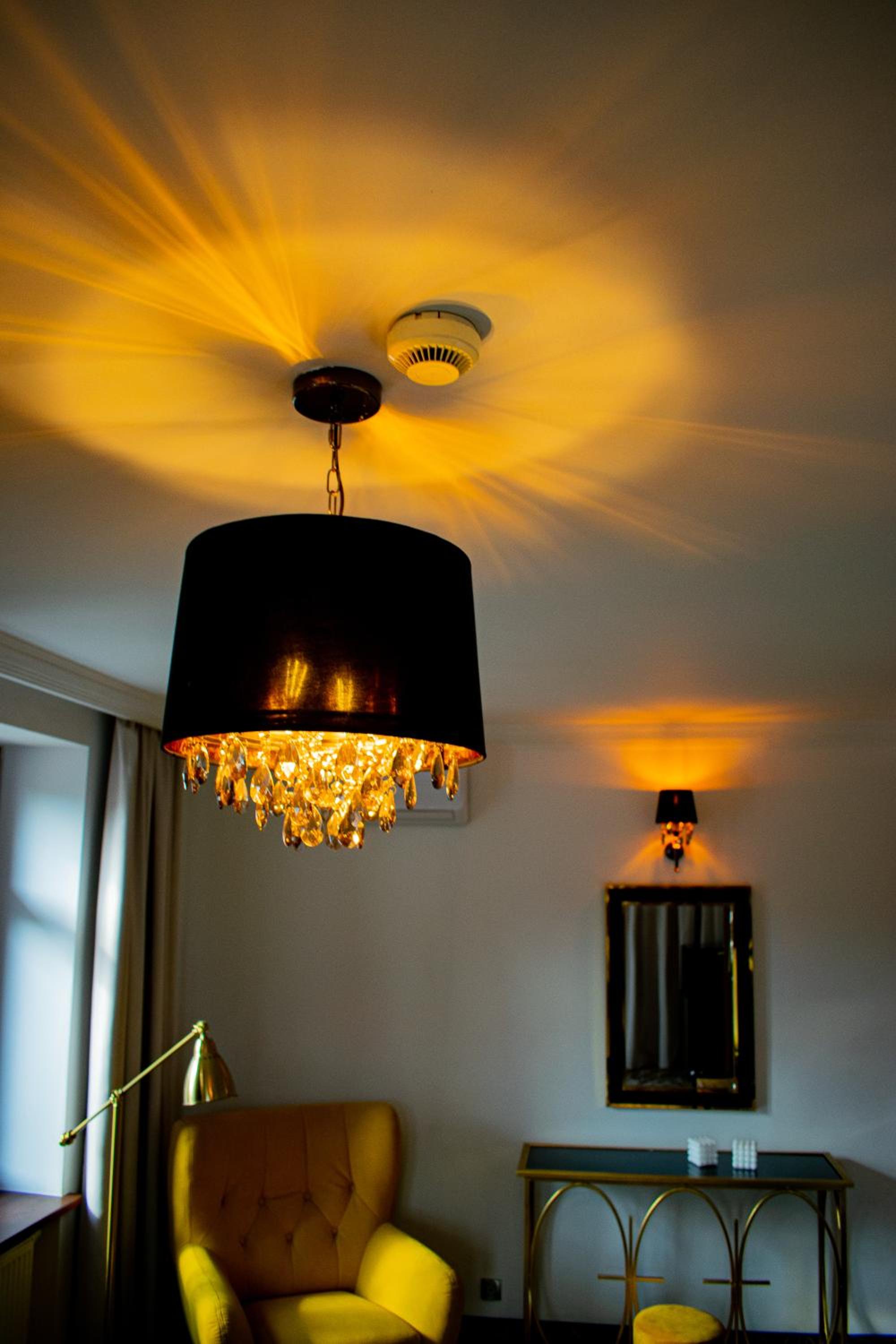Standard Double Suite - Photo 22