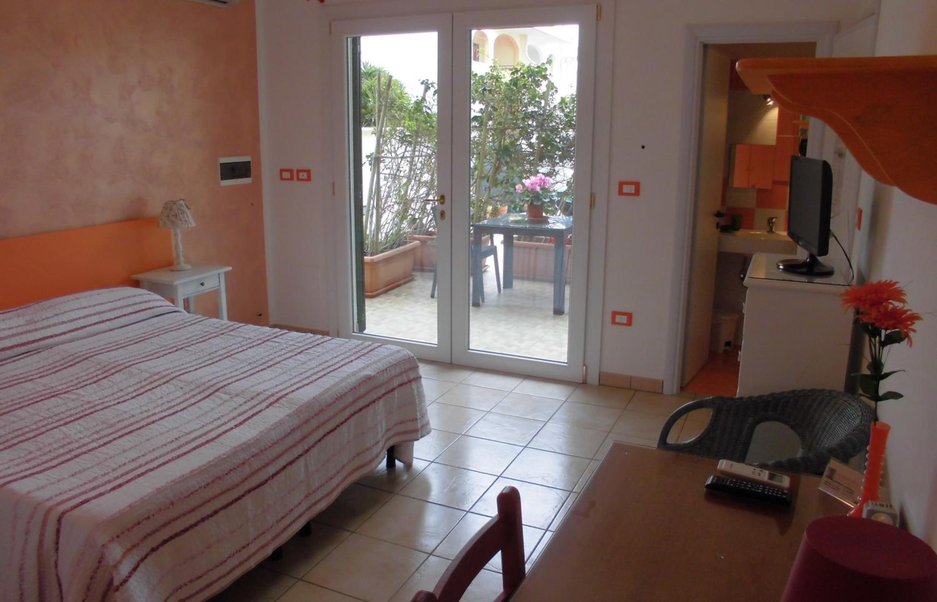 Triple Room photo 2