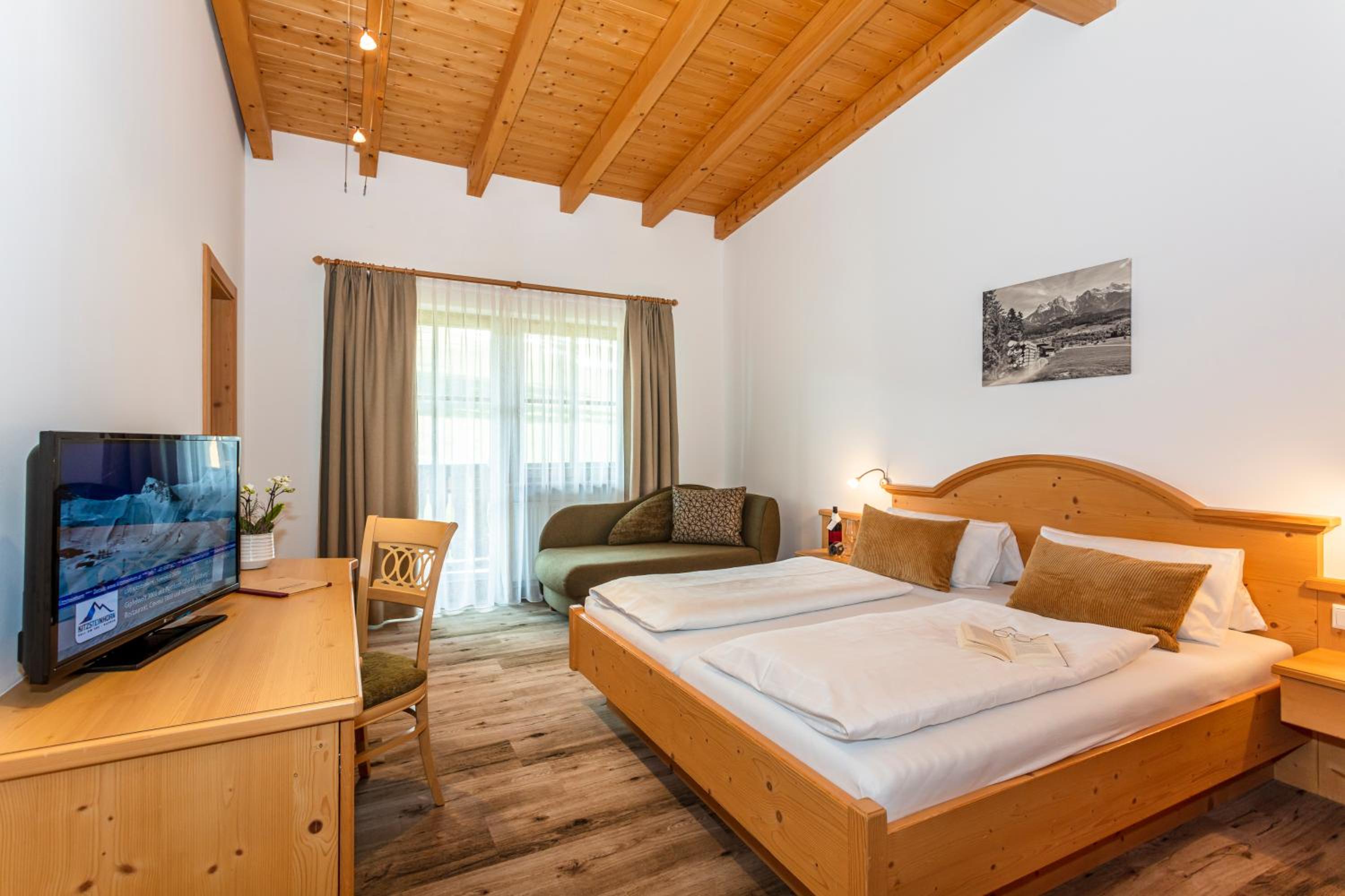 Double Room with Balcony photo 1