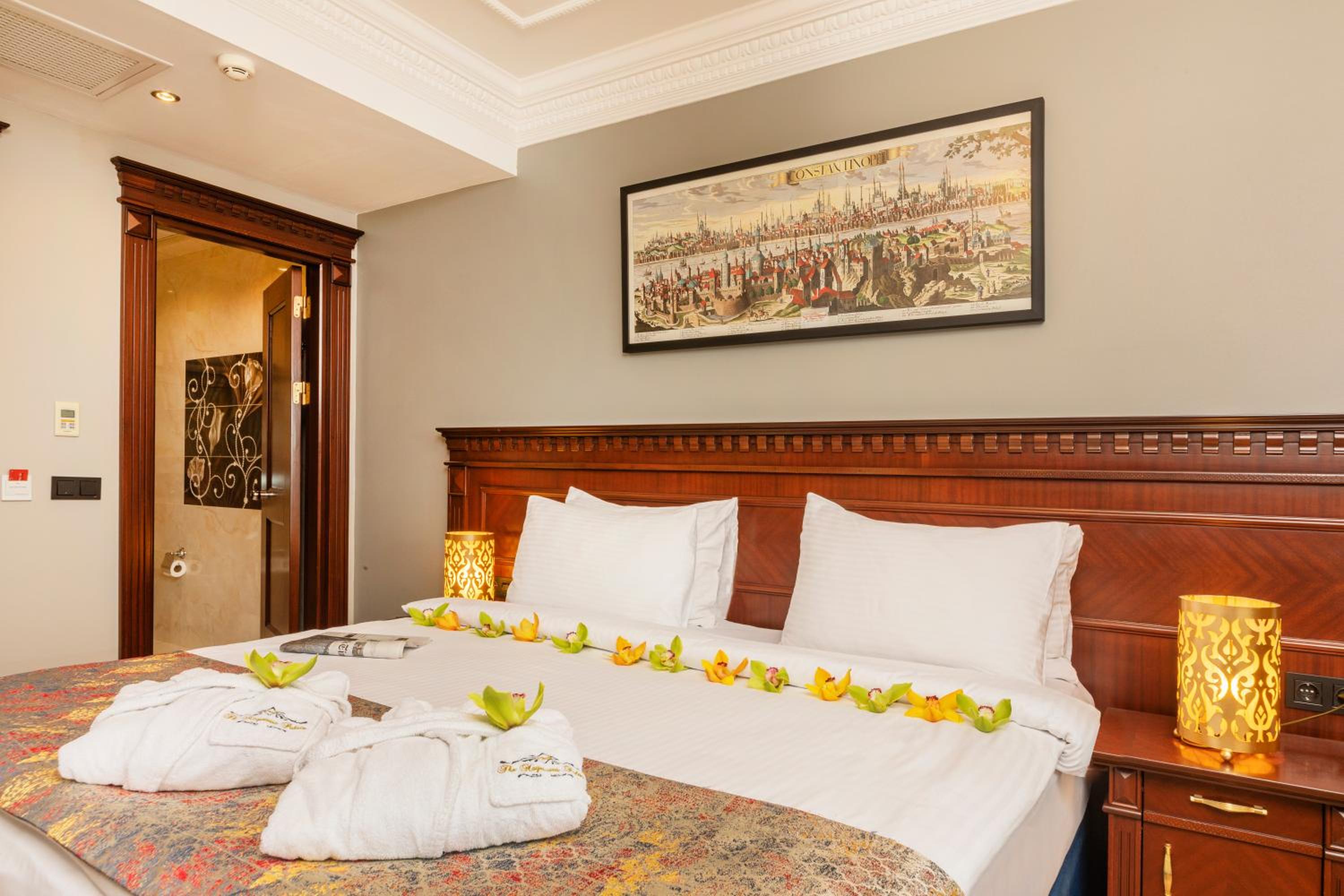 Deluxe Double Room with Sea View photo 3