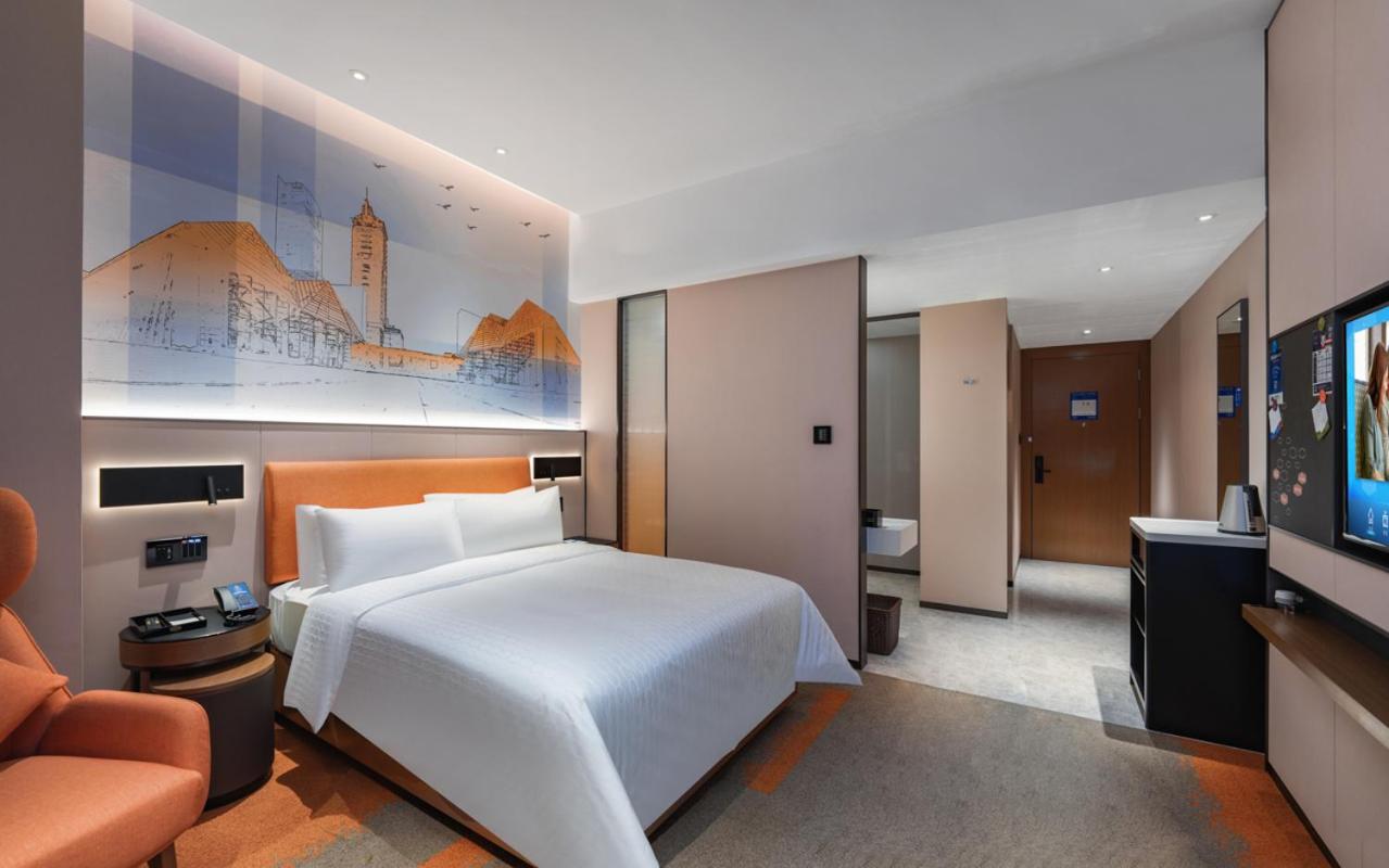 Comfortable King Room