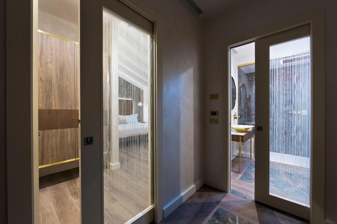 Queen Suite - Photo 1