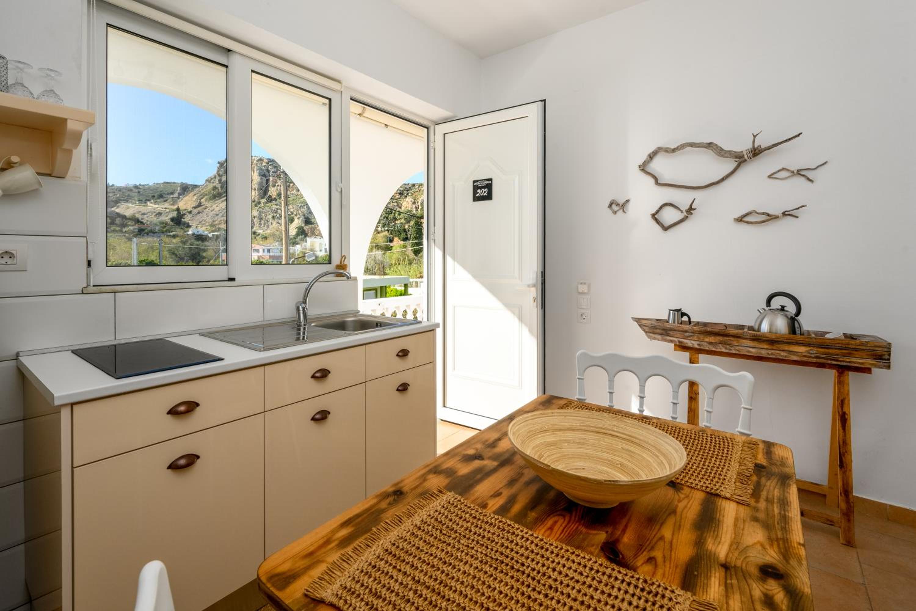 Double or Twin Room with Sea View photo 3