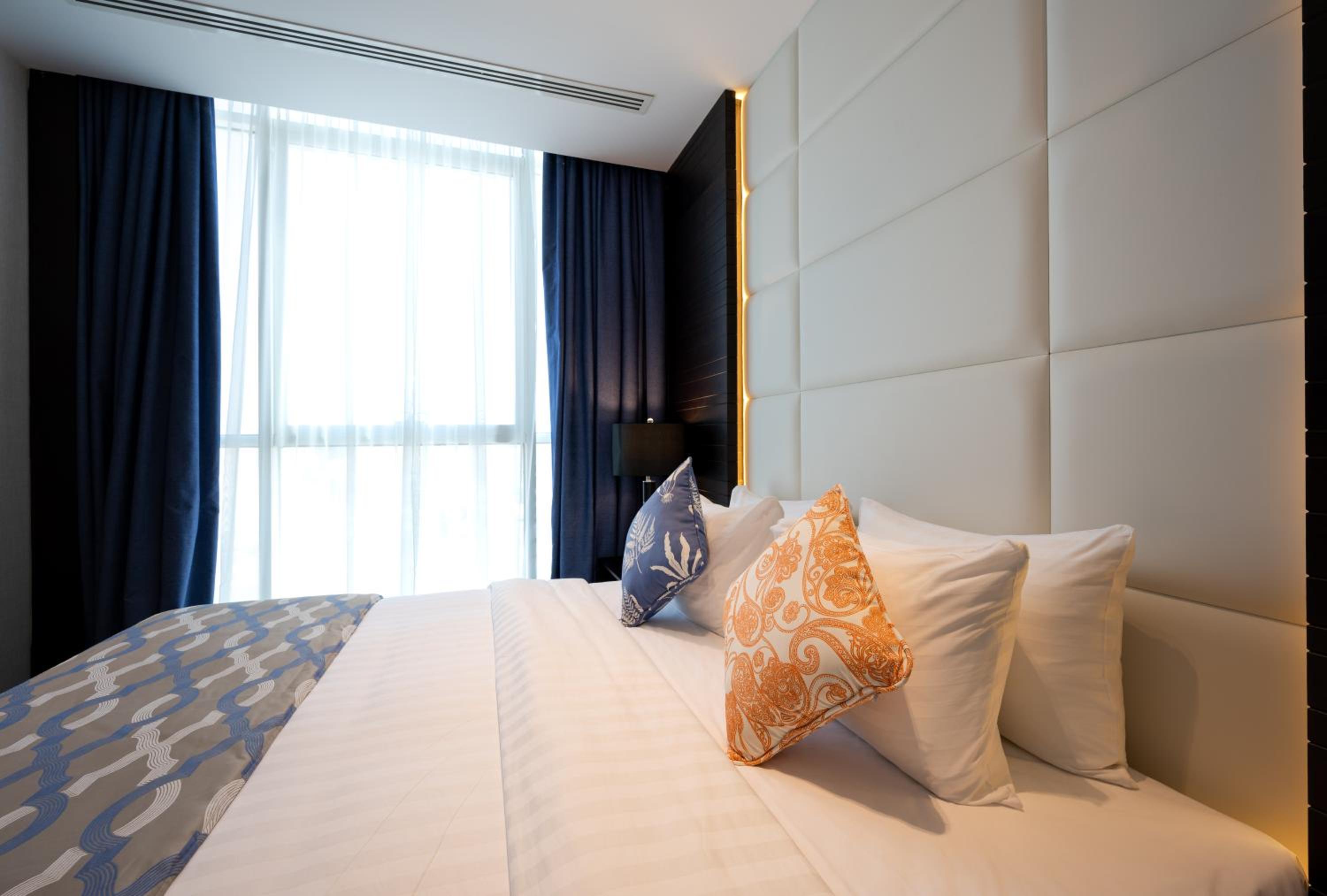 Diplomatic Suite - Photo 15