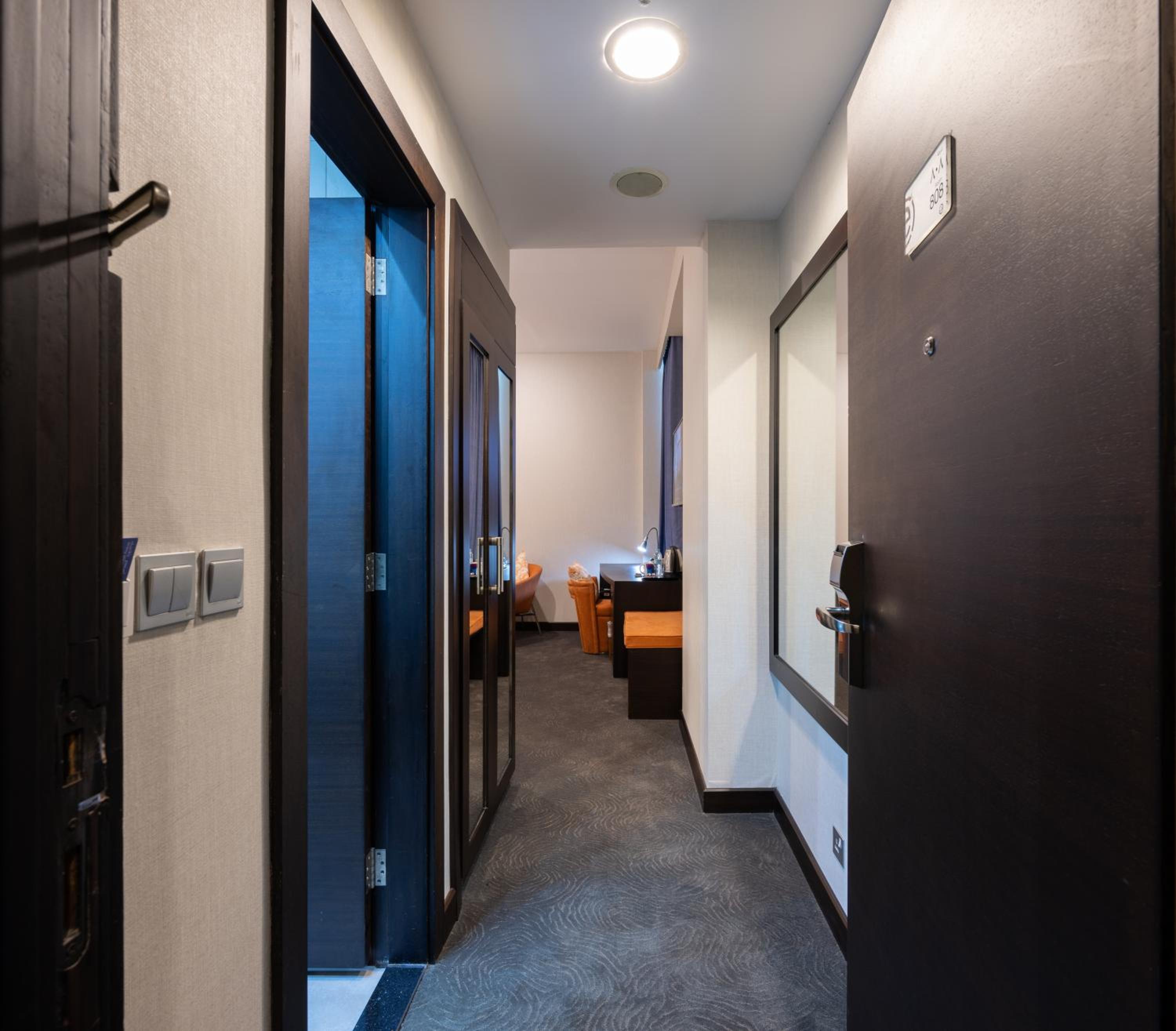 Premium Room - Photo 2