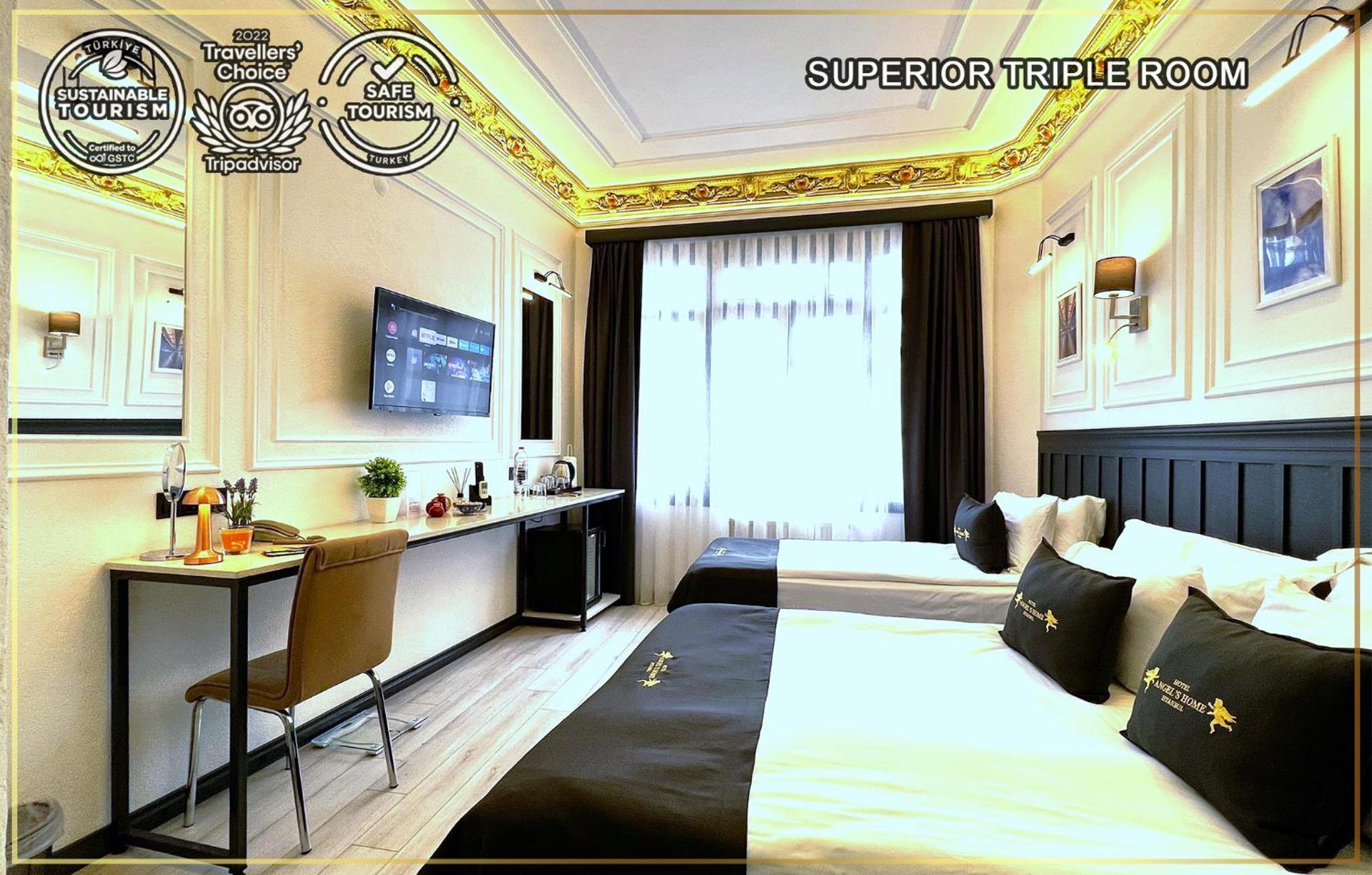 Superior Triple Room photo 1