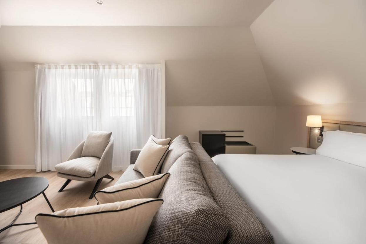 Premium Room - Photo 4